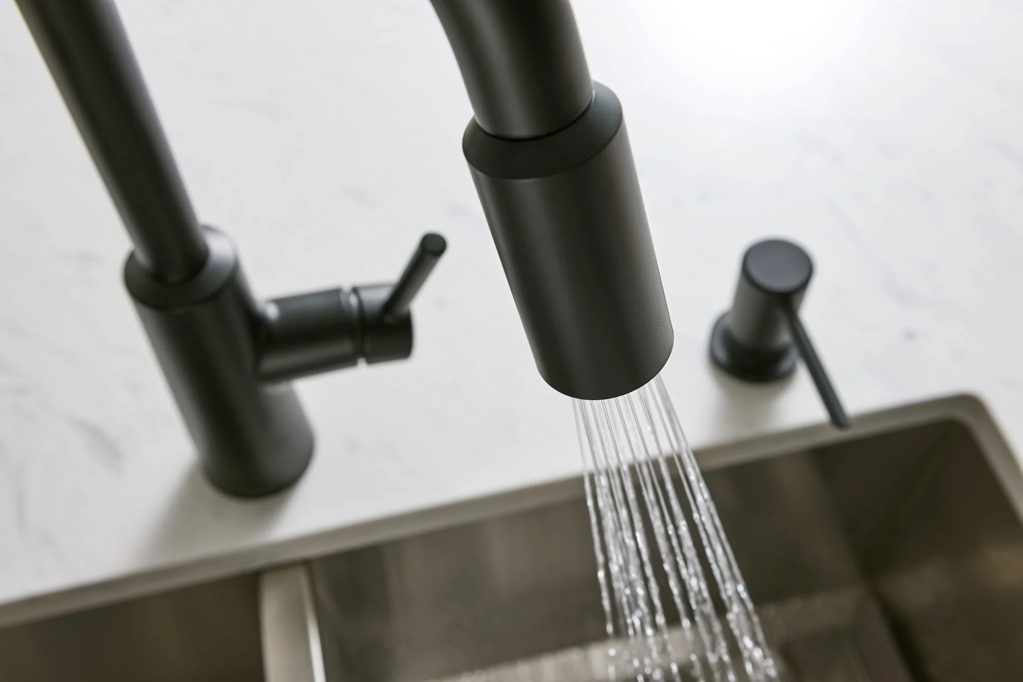 Moen Wand Kit - Image 2