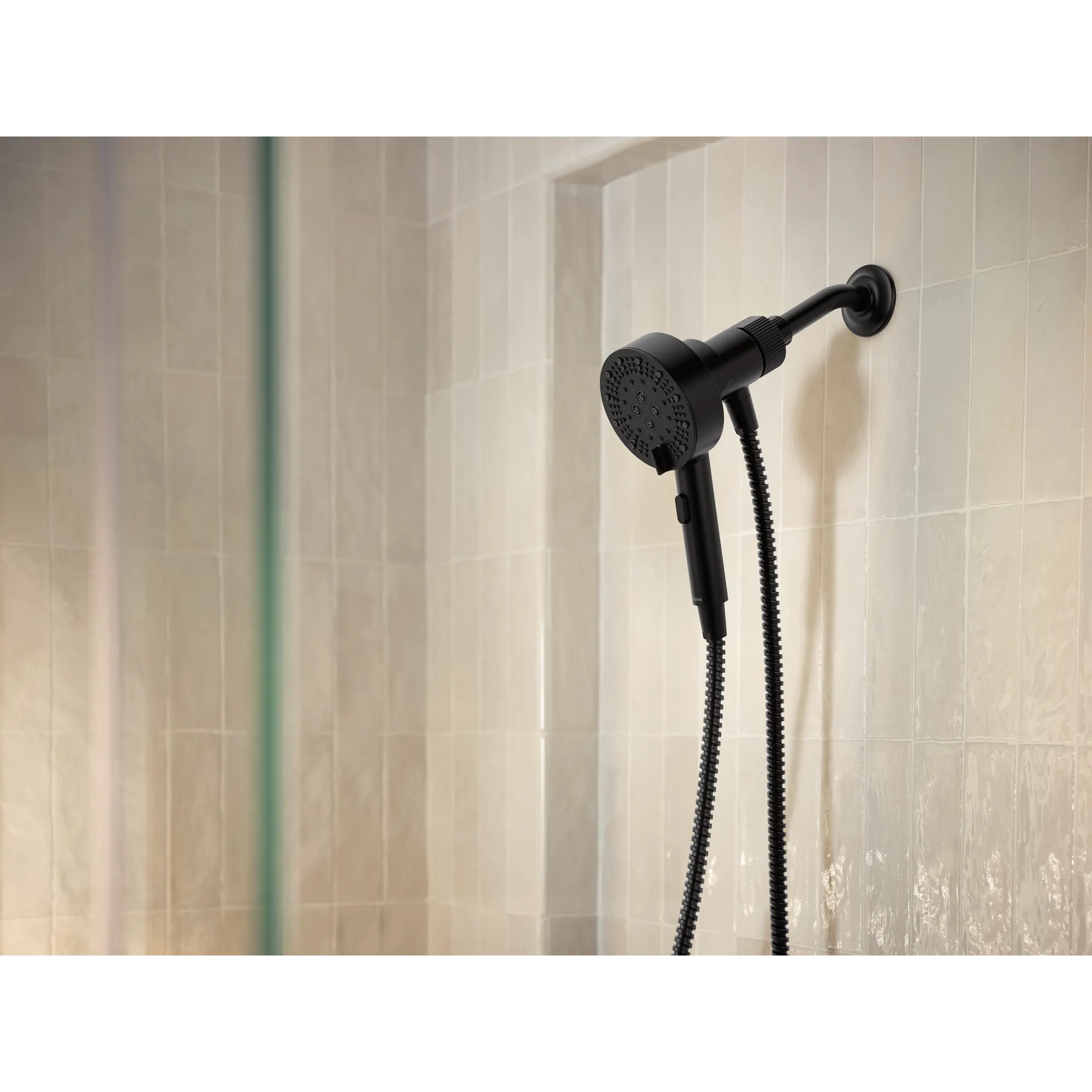 Magnetix Matte black six-function 4.25" diameter spray head handshower - Image 2