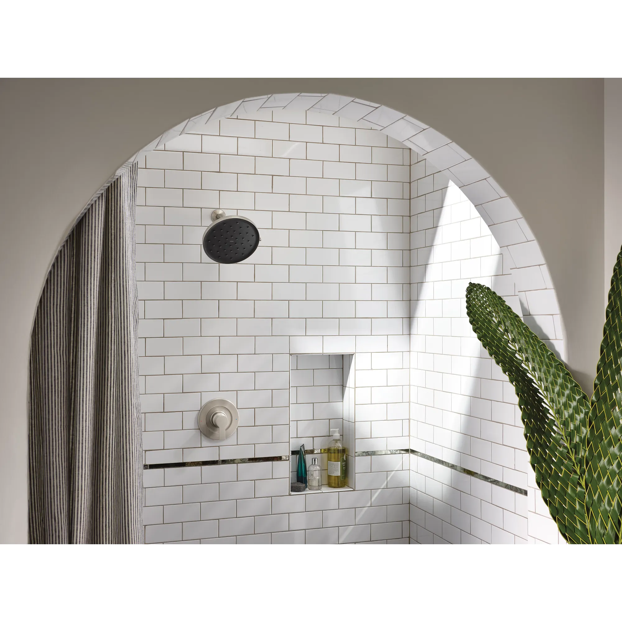 Verso 9" Eco-Performance Rainshower with Infiniti Dial - Image 8