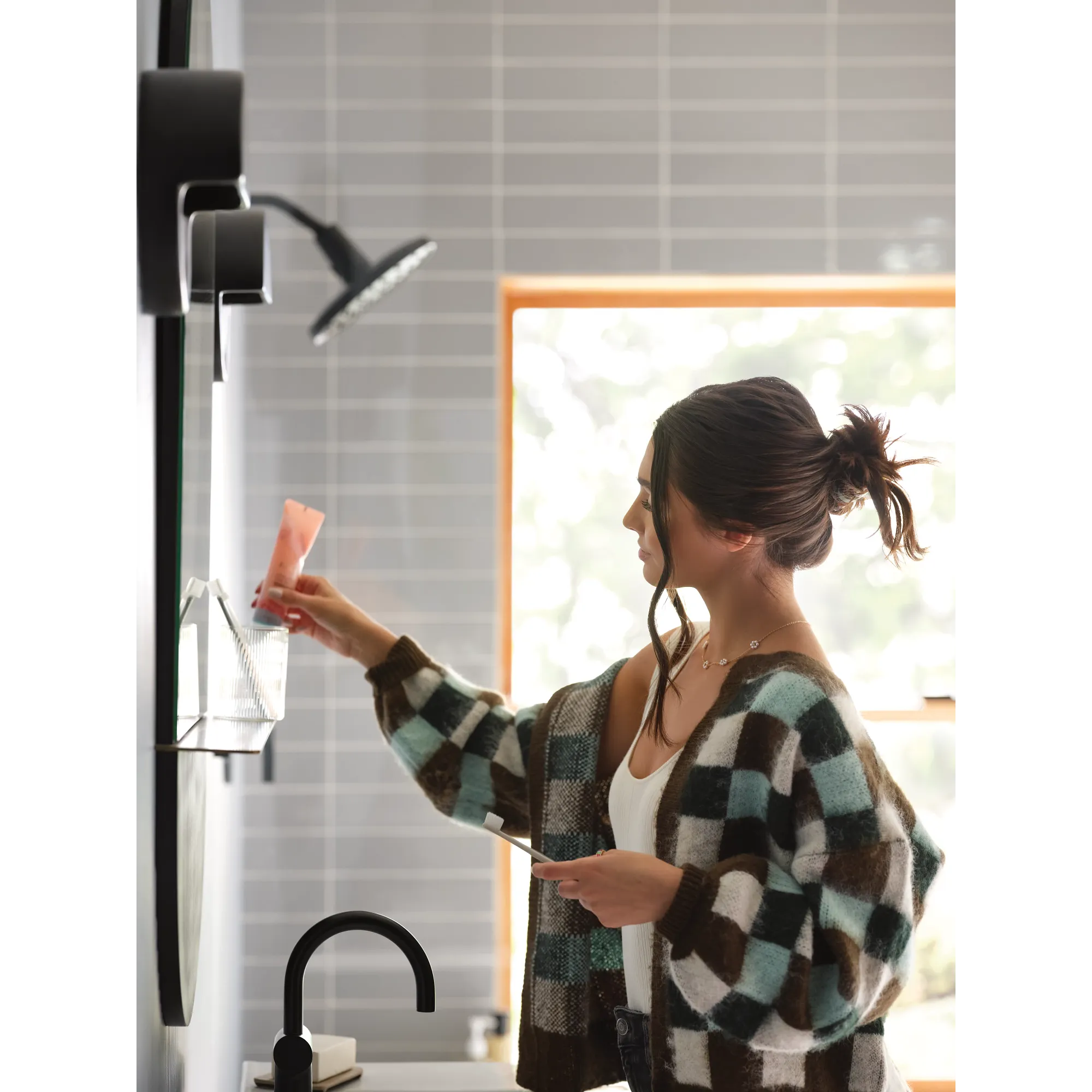 Verso 9" Rainshower with Infiniti Dial - Image 20