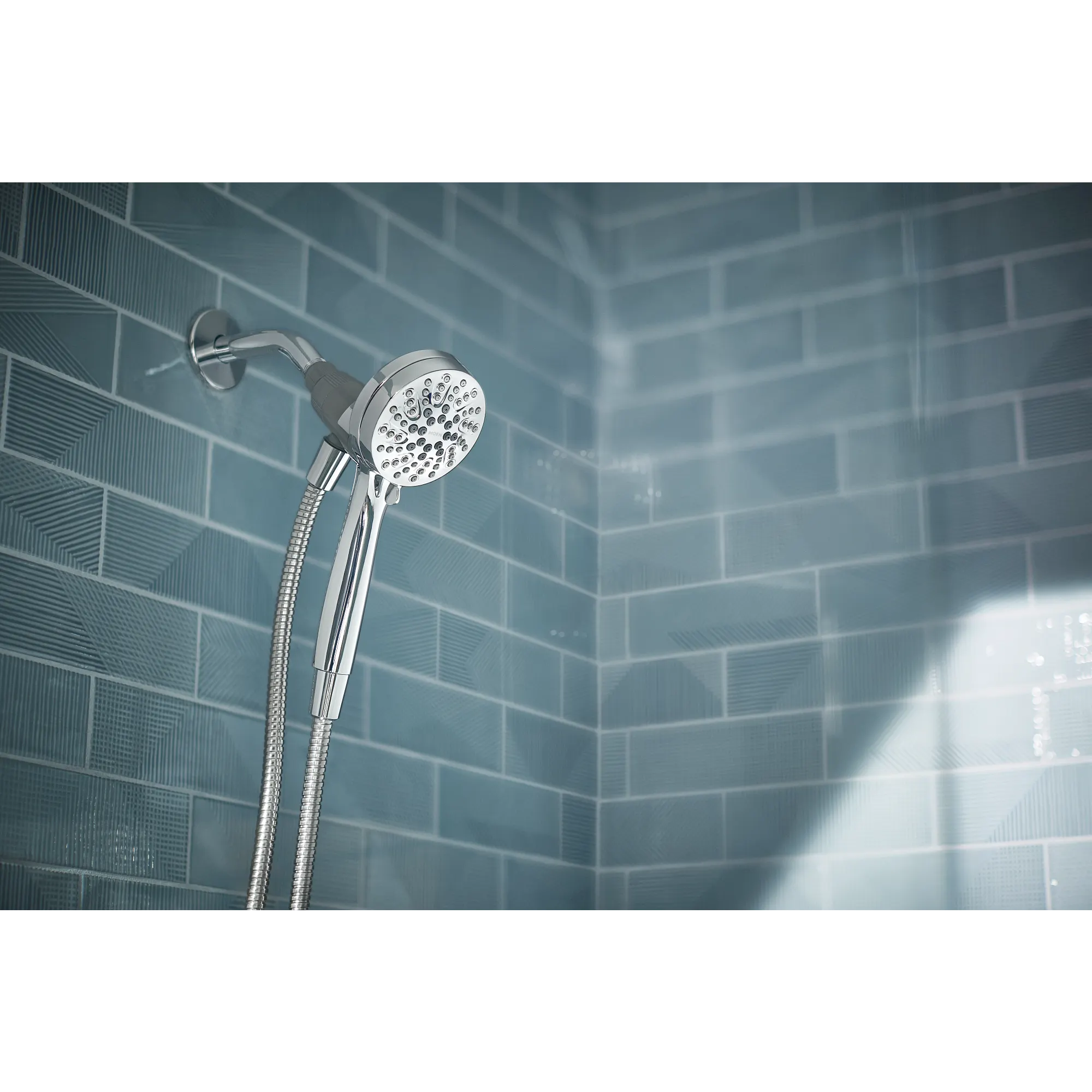Engage With Magnetix Eco-Performance Handheld Shower - Image 5