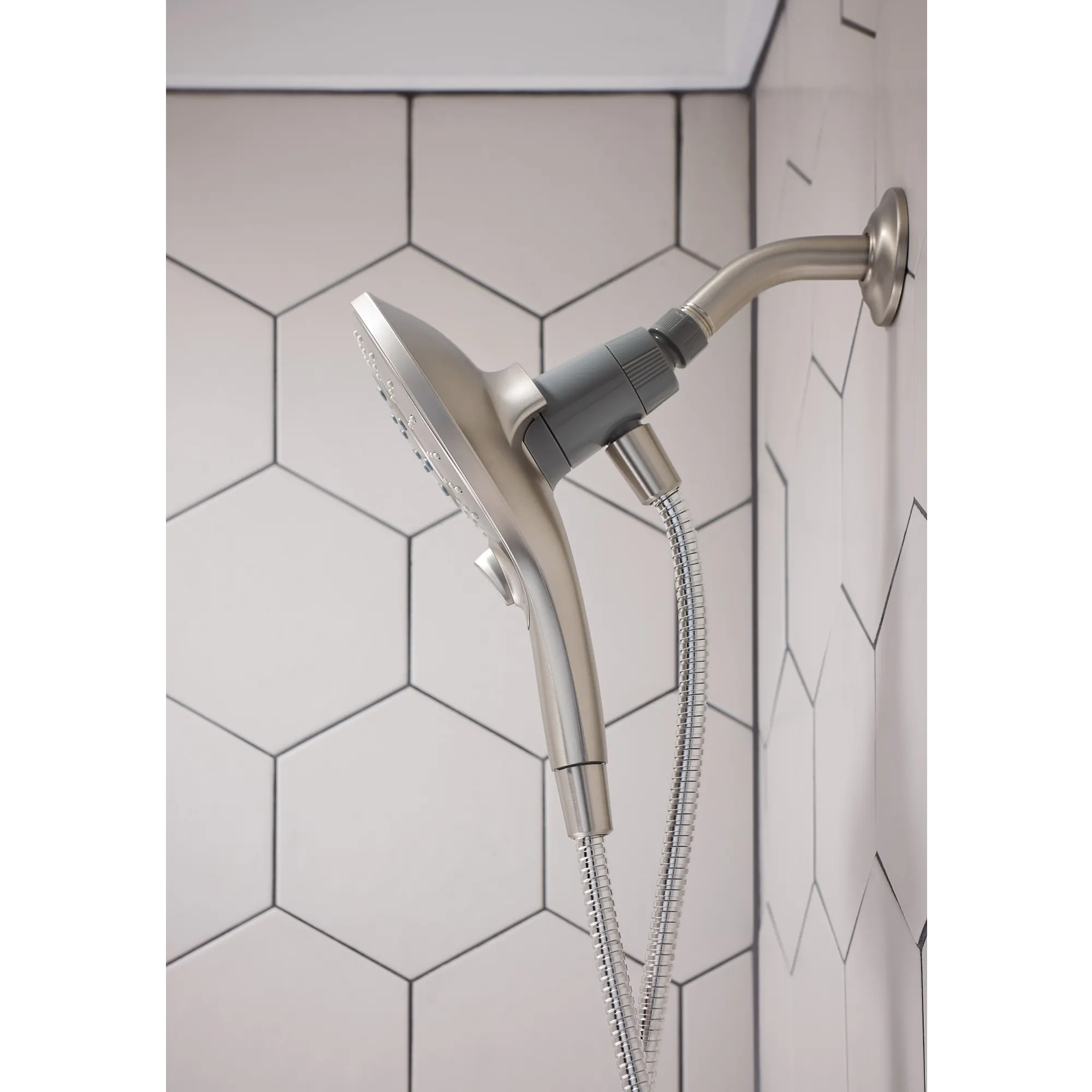 Engage Six-Function 5 1/2" Diameter Eco-Performance Spray Head Handheld Shower - Image 11