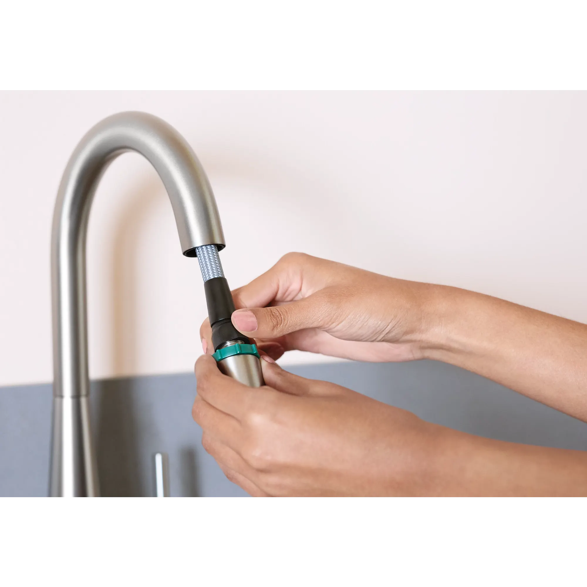 Swivel Control Pull Down Kitchen Faucet Wand Kit - Image 17