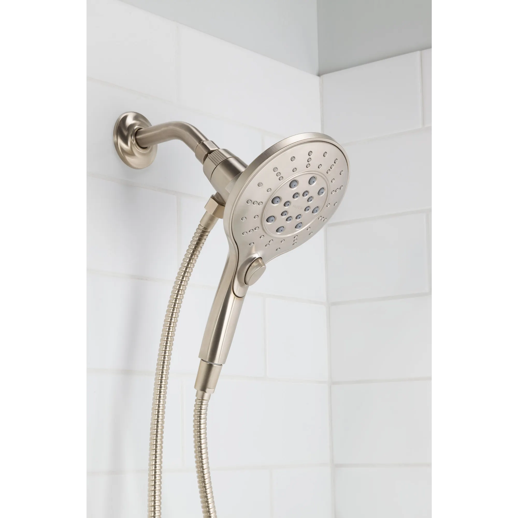 Engage With Magnetix Eco-Performance Handheld Shower - Image 16
