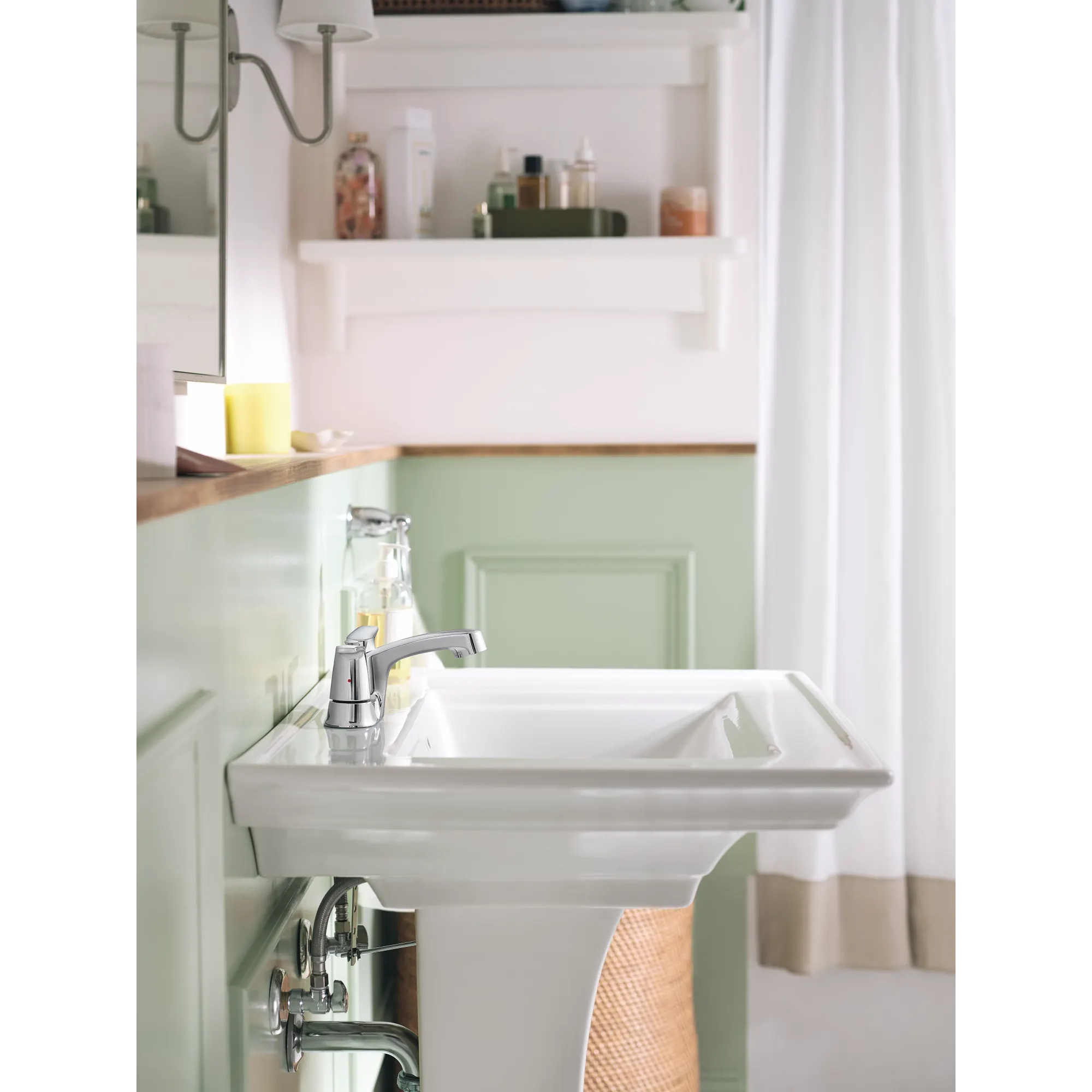 Chateau Chrome two-handle low arc bathroom faucet - Image 8