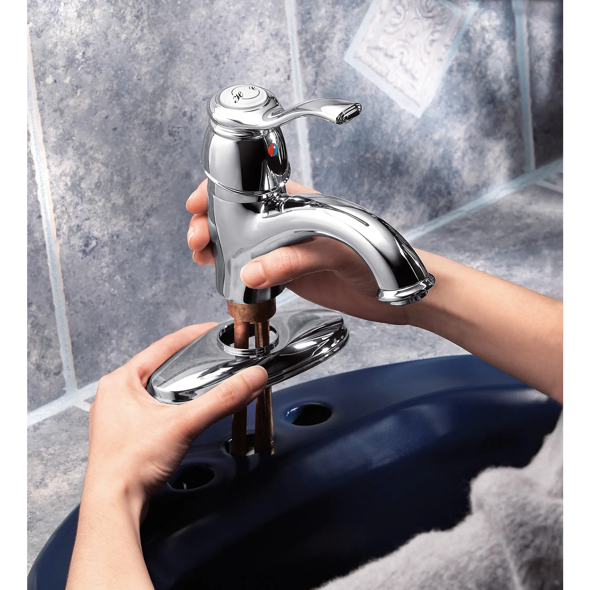 Kingsley Chrome One-Handle Low Arc Bathroom Faucet - Image 5