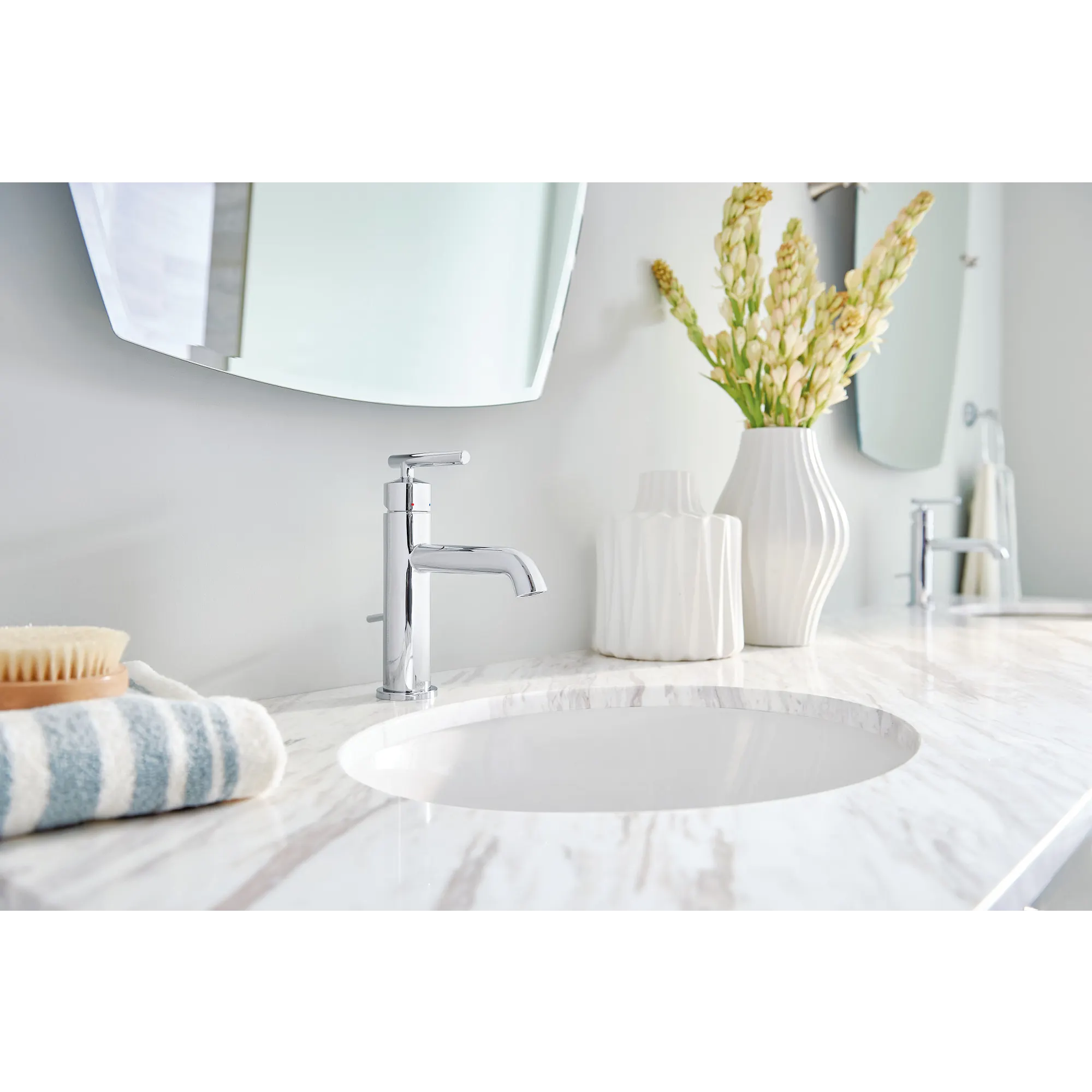 Gibson One-handle Bathroom Sink Faucet - Image 7