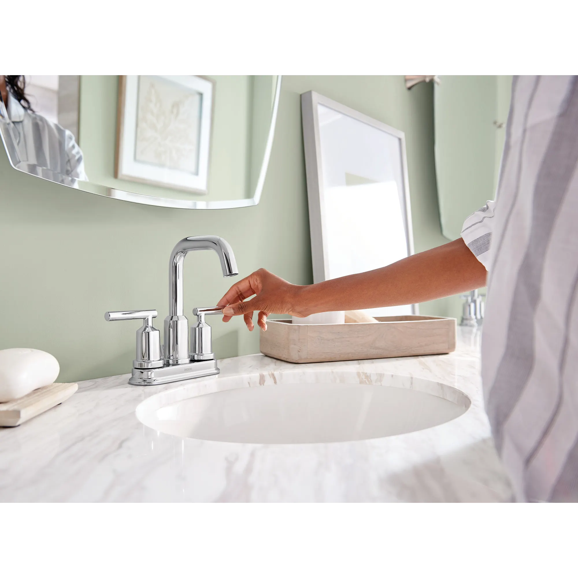 Gibson Two-handle Centerset Bathroom Sink Faucet - Image 6