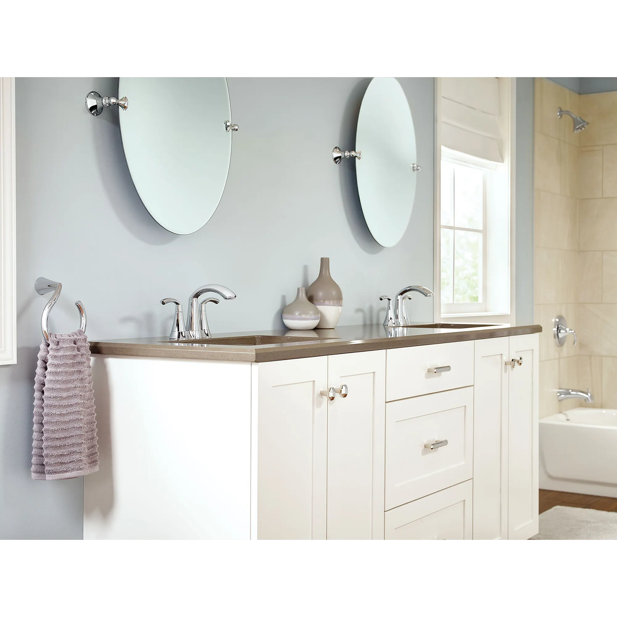 Glyde Two-handle Centerset Bathroom Sink Faucet - Image 7