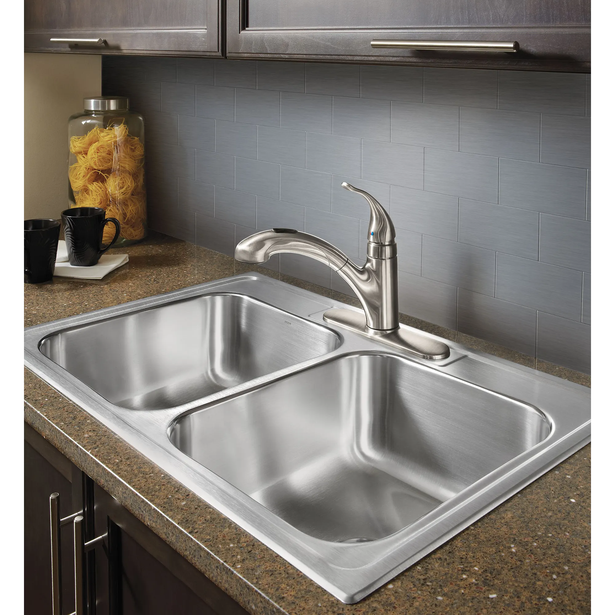 Integra One-Handle Pullout Kitchen Faucet - Image 2