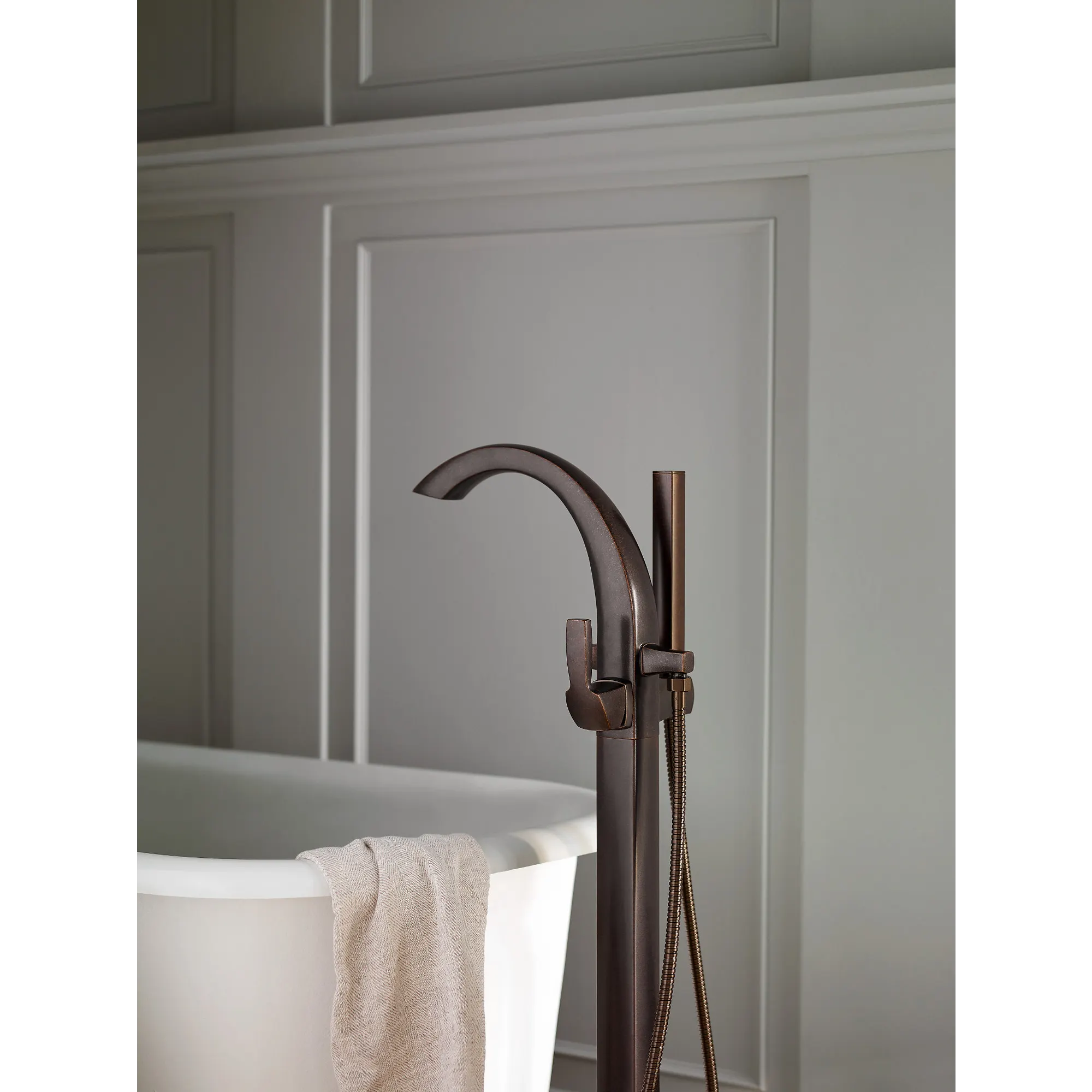 Voss Chrome One-Handle Tub Filler including Handheld Shower - Image 13
