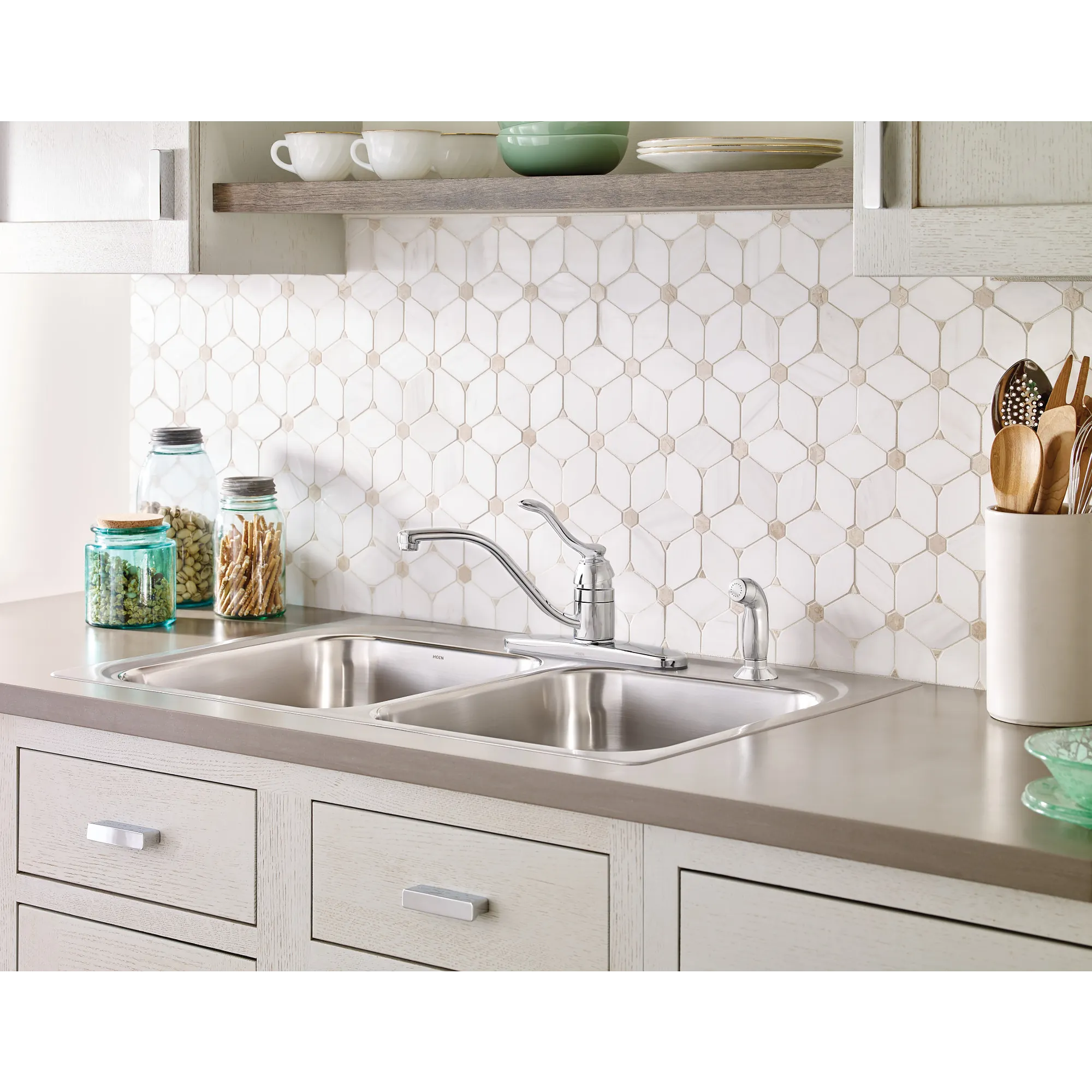 Banbury Chrome one-handle low arc kitchen faucet - Image 2
