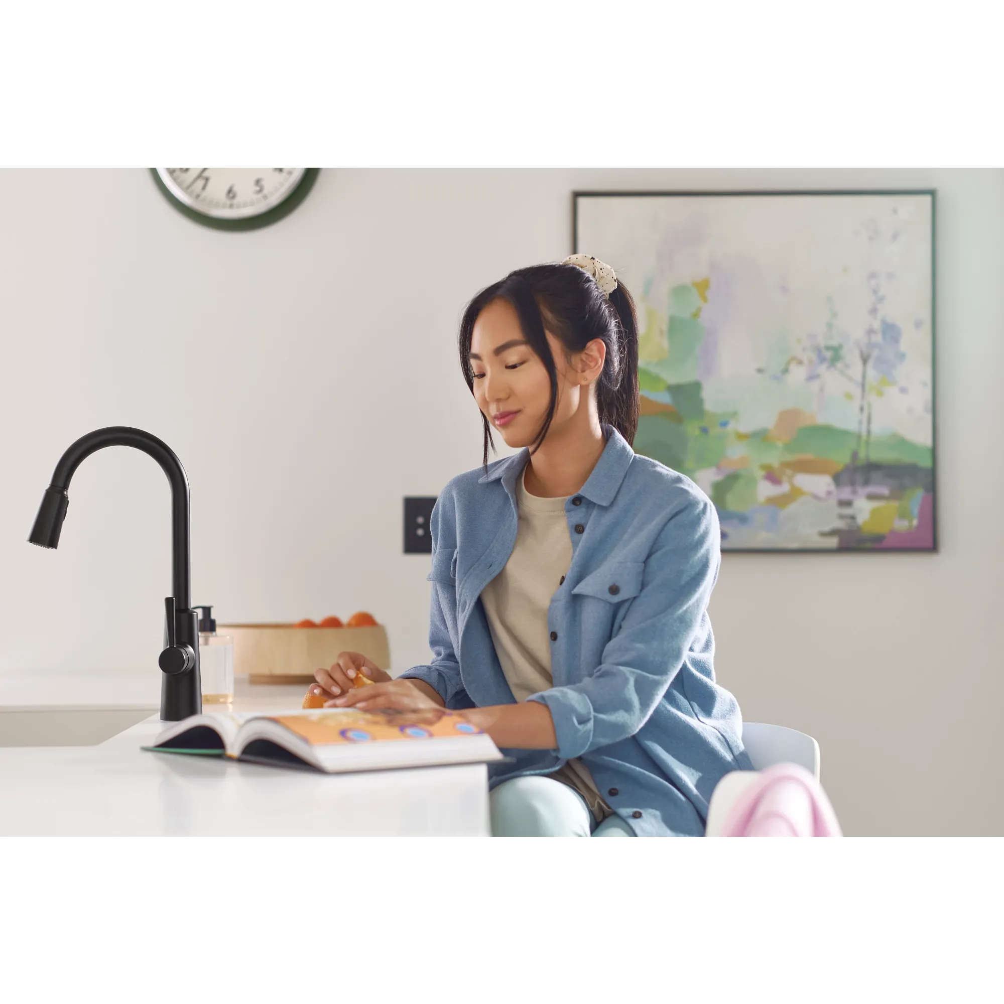 Riley MotionSense Wave One-Handle Pulldown Touchless Kitchen Faucet - Image 31