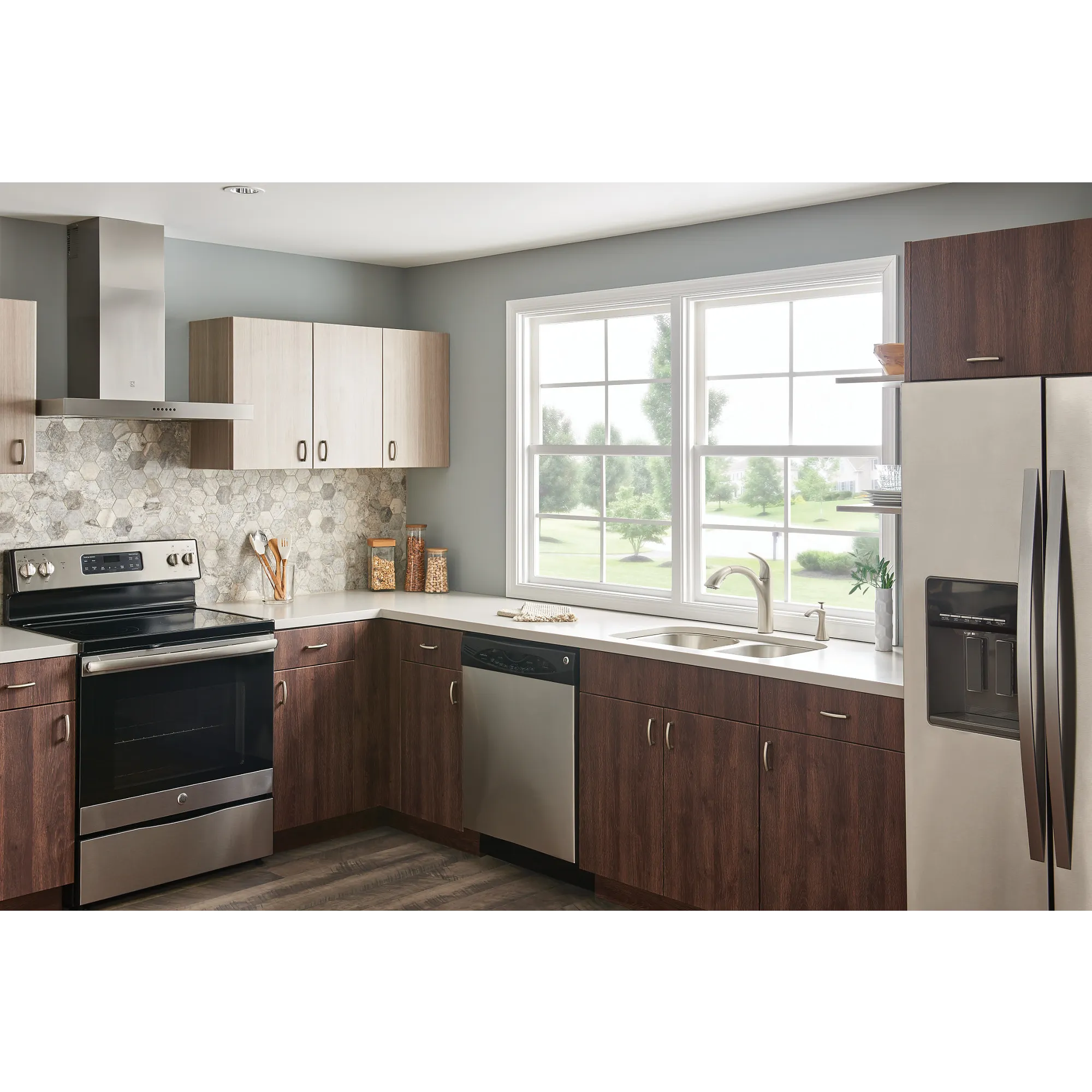 Camerist One-Handle Pullout Kitchen Faucet - Image 9