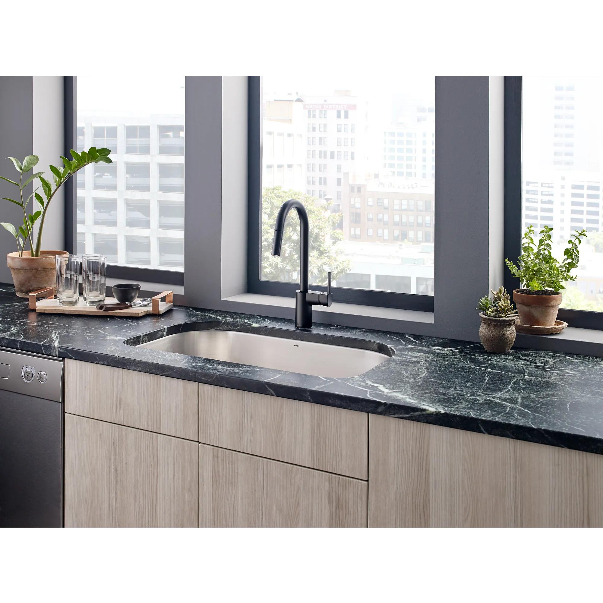 Align One-Handle High Arc Pulldown Kitchen Faucet - Image 15