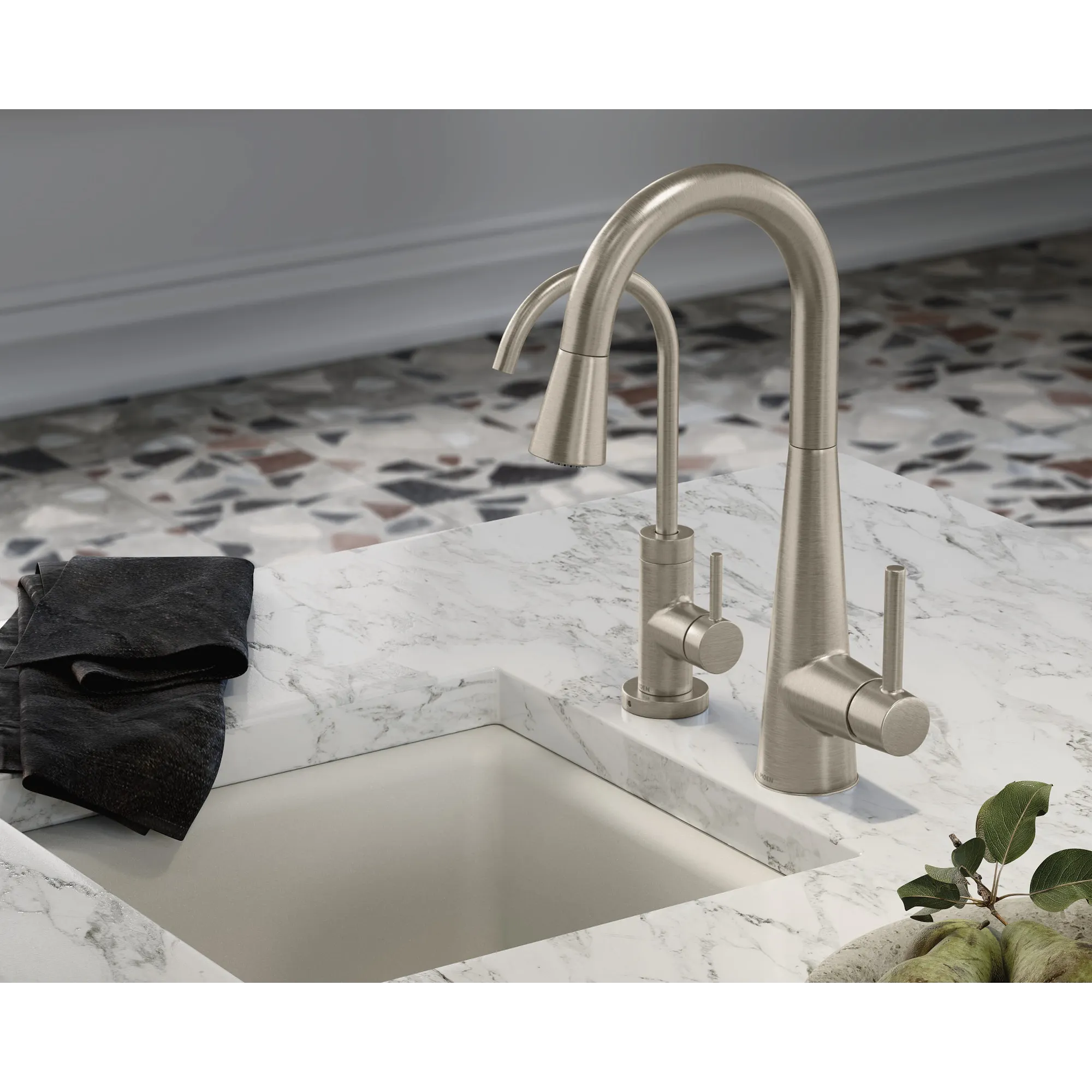 Sleek One-Handle Pulldown Bar Faucet - Image 17