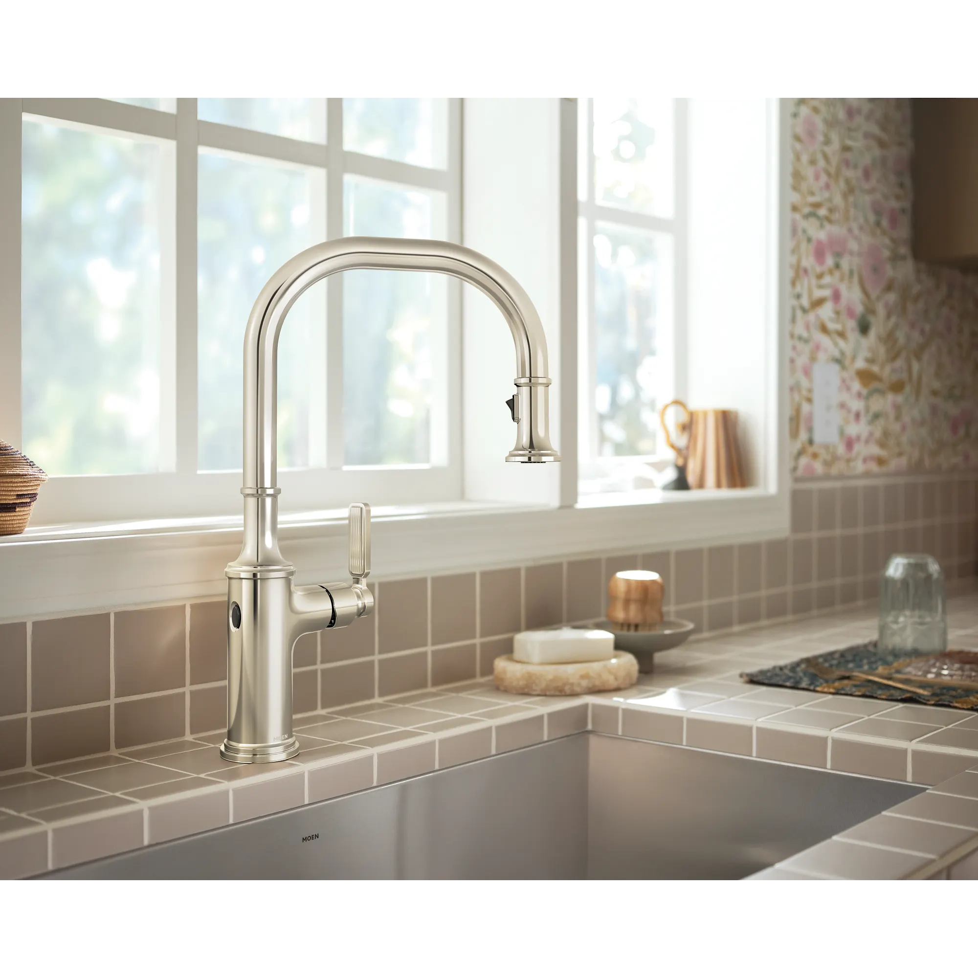 Smyth MotionSense Wave One-Handle Pulldown Touchless Kitchen Faucet - Image 6