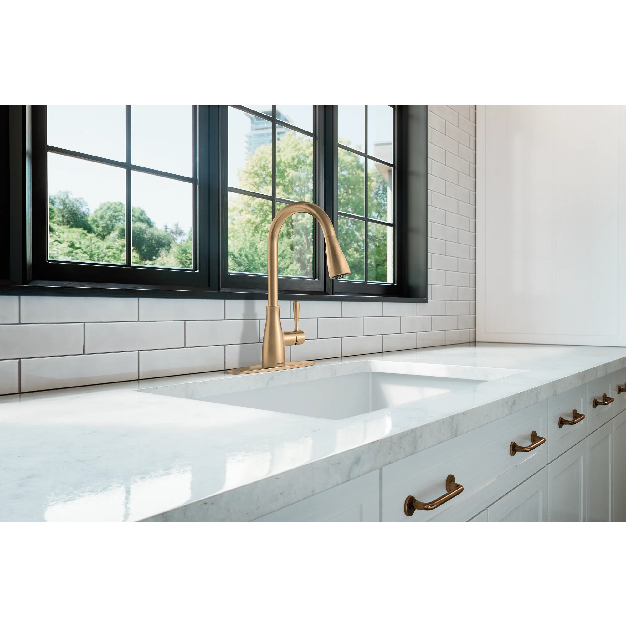 Elbur Chrome one-handle kitchen faucet - Image 22