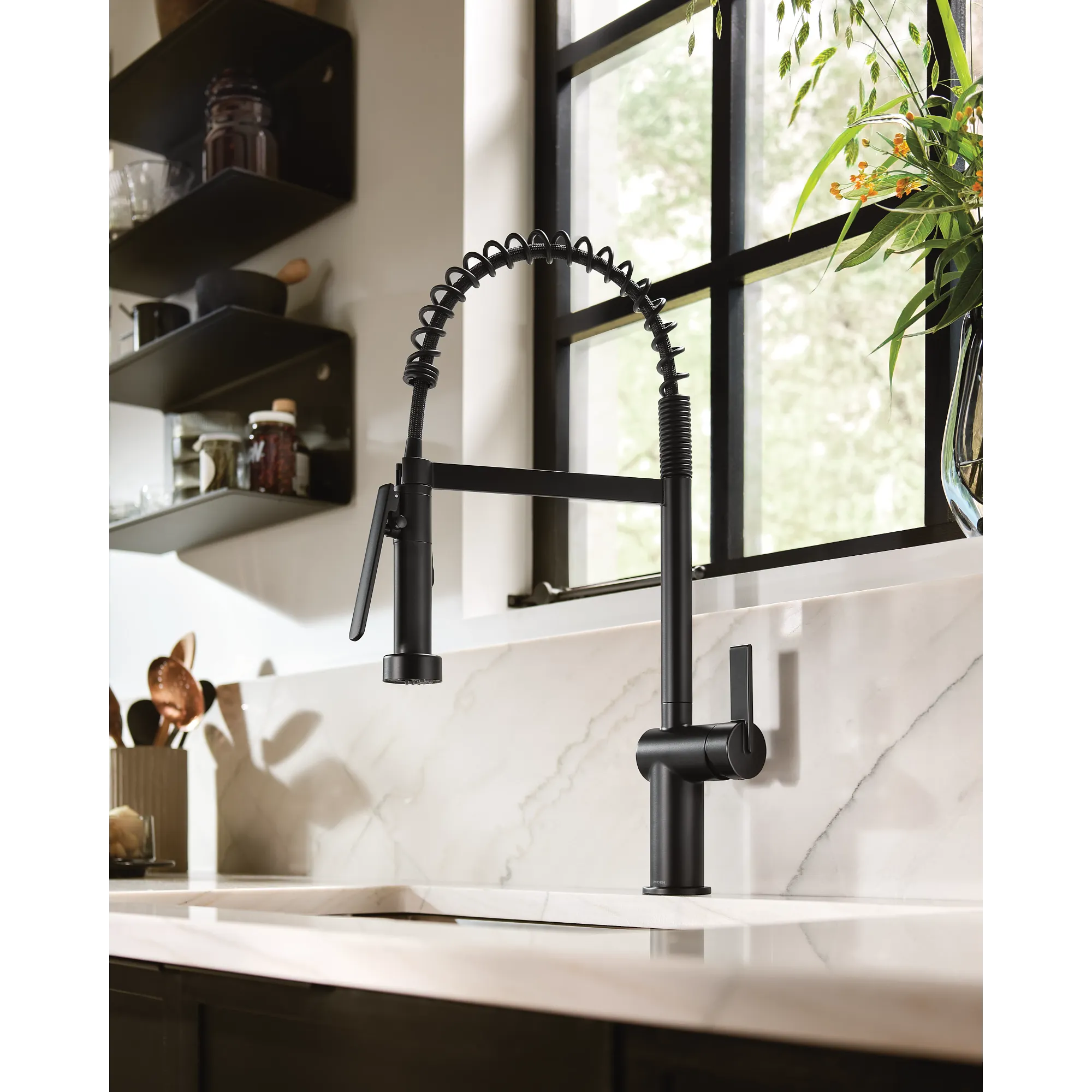 Cia One-Handle Pre-Rinse Spring Pulldown Kitchen Faucet - Image 16
