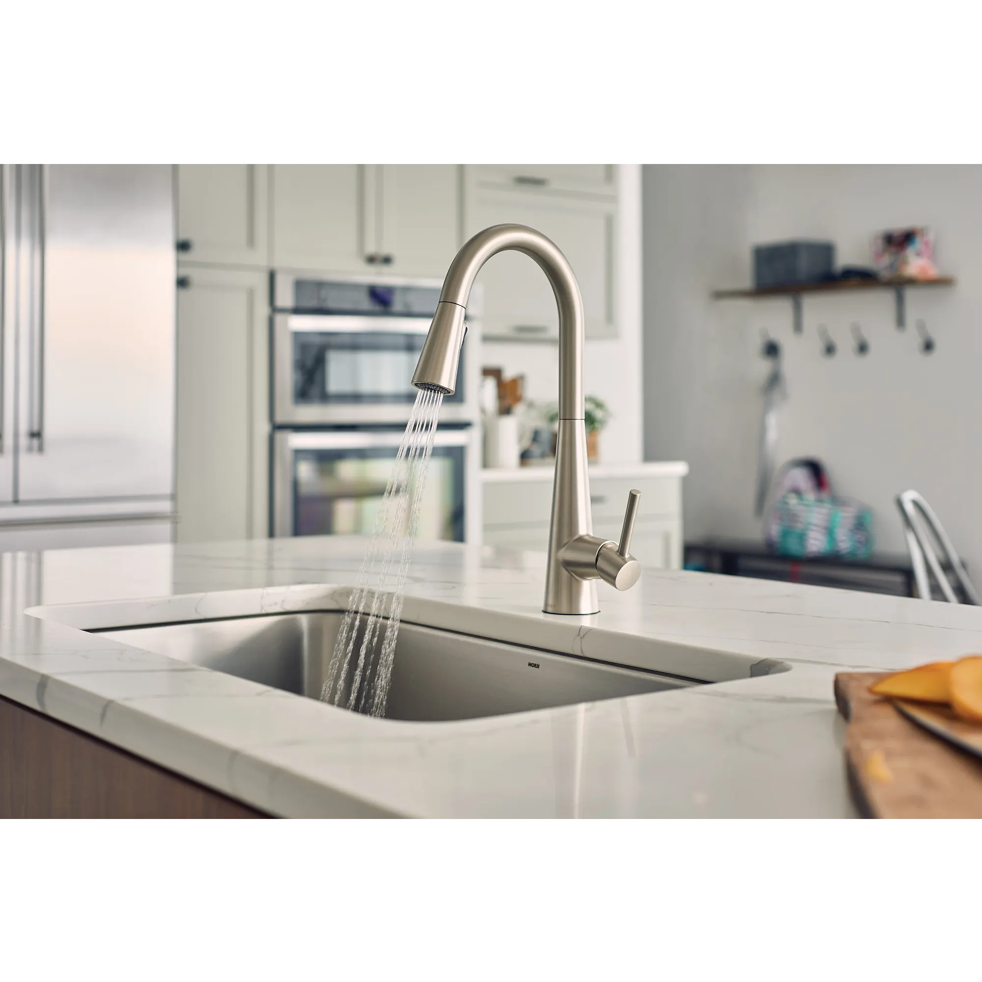 Sleek One-Handle High Arc Pulldown Kitchen Faucet - Image 27