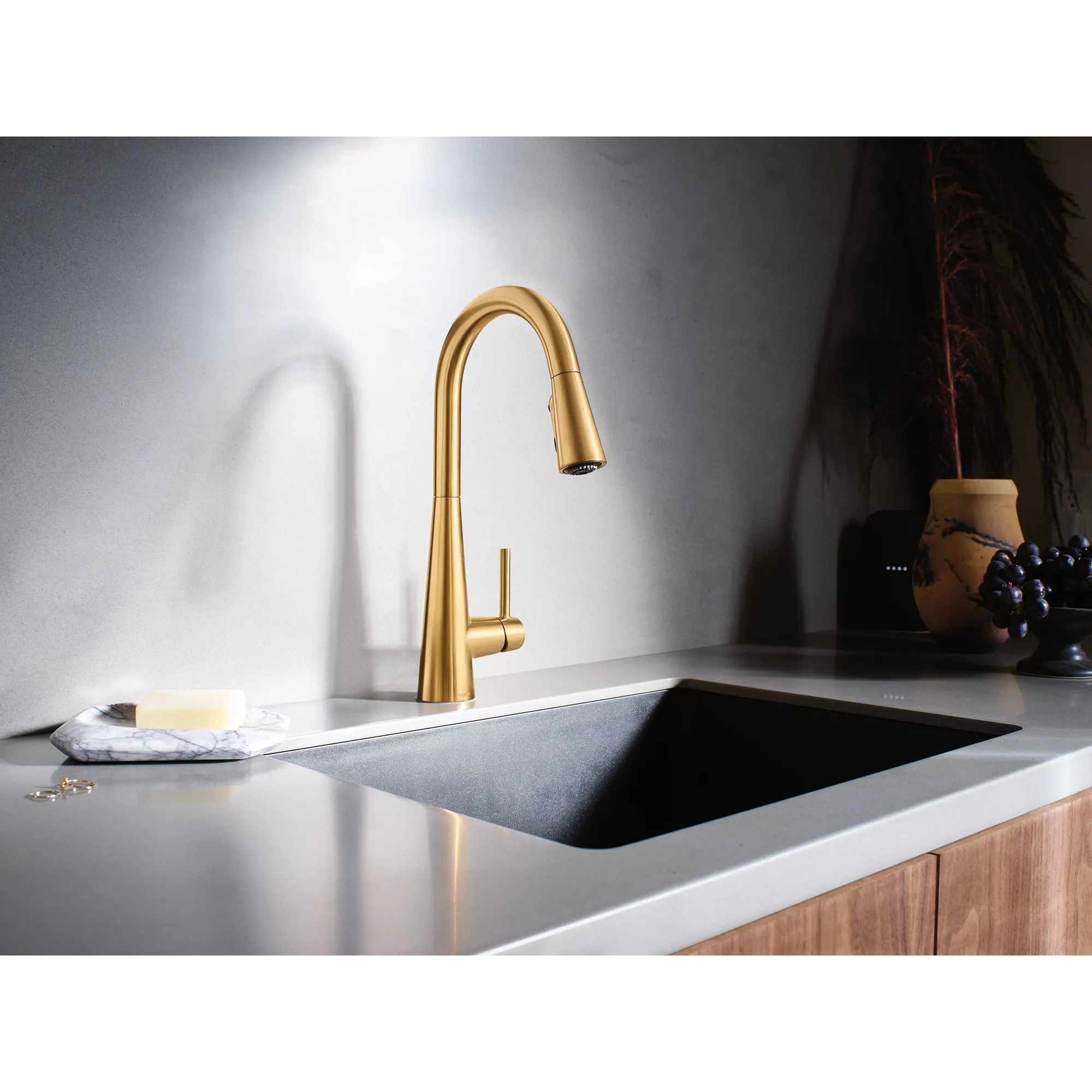 Sleek One-Handle High Arc Pulldown Kitchen Faucet - Image 32