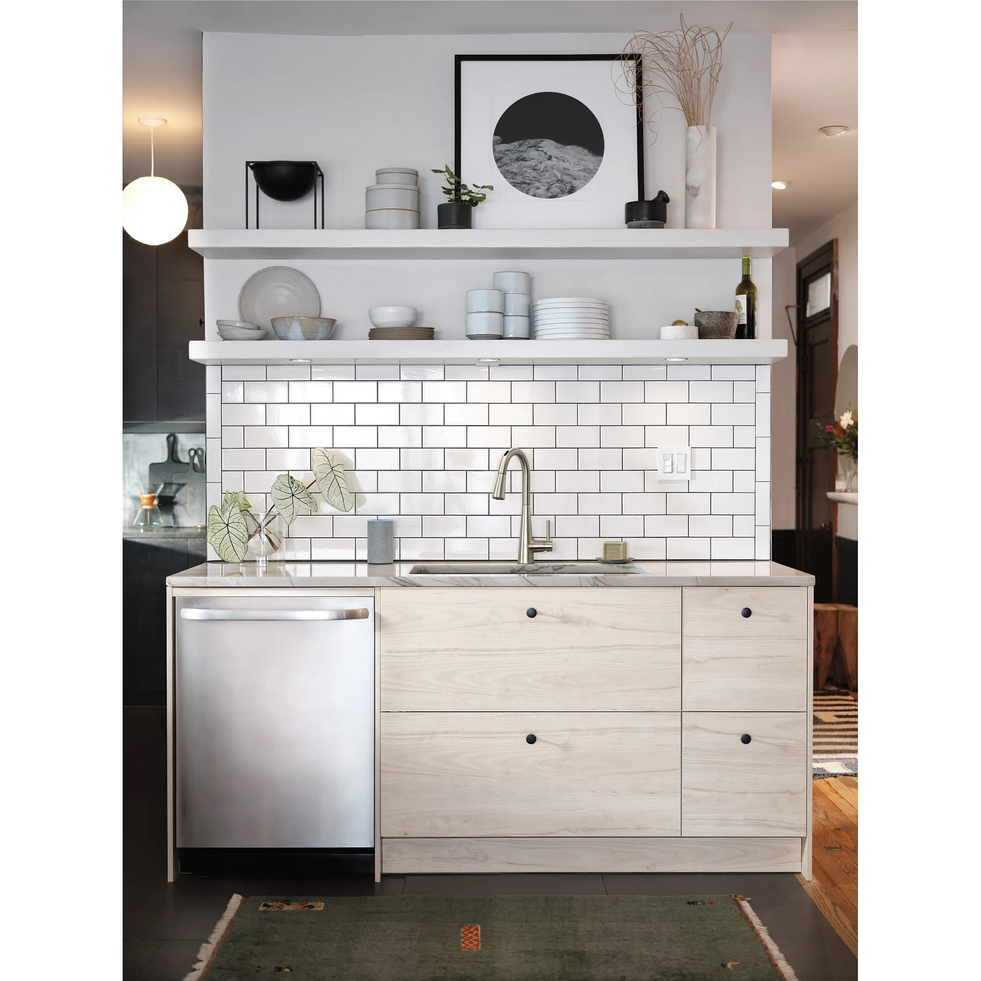 Sleek Smart Pulldown Touchless Kitchen Faucet - Image 15