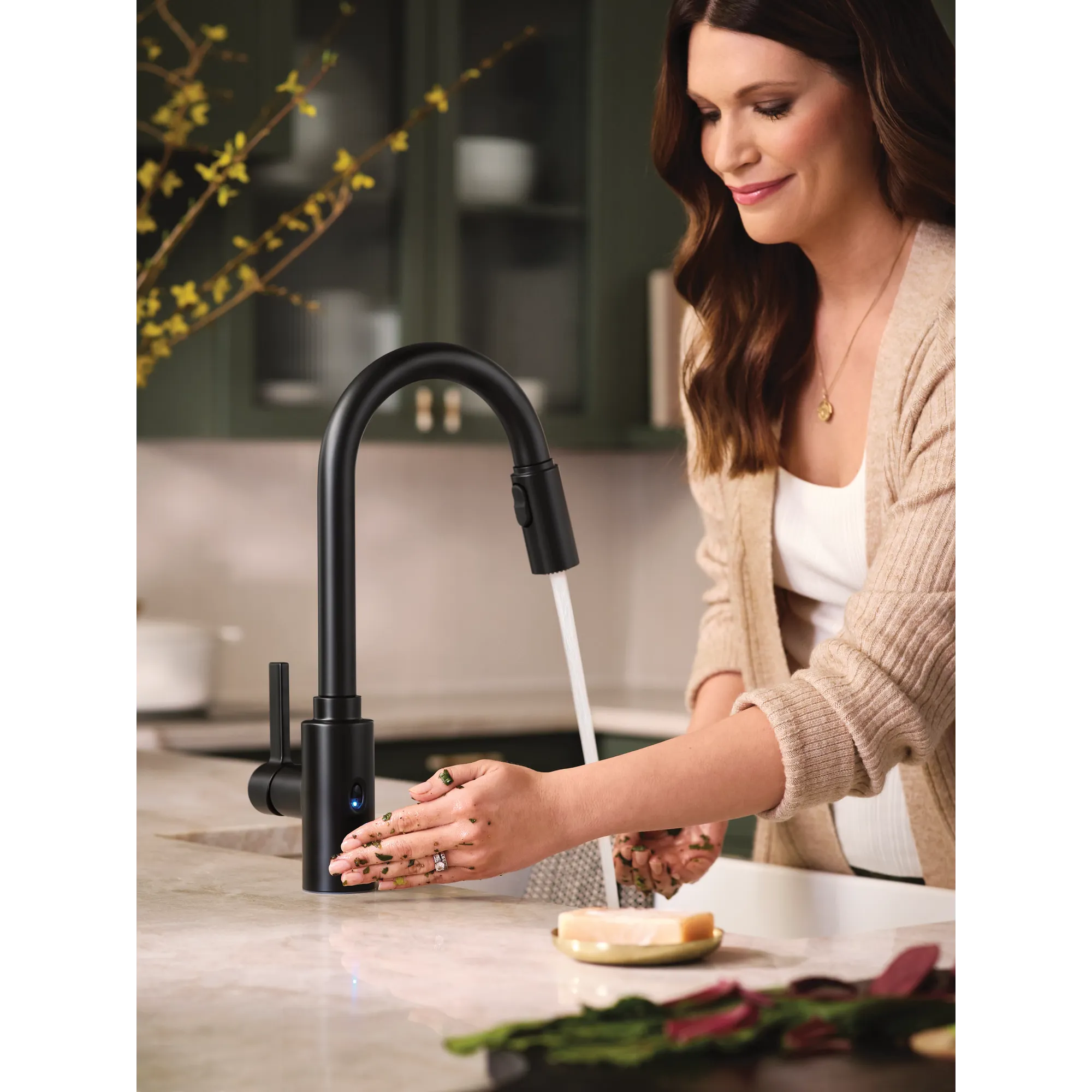 Genta LX MotionSense Wave One-Handle Pulldown Touchless Kitchen Faucet - Image 30