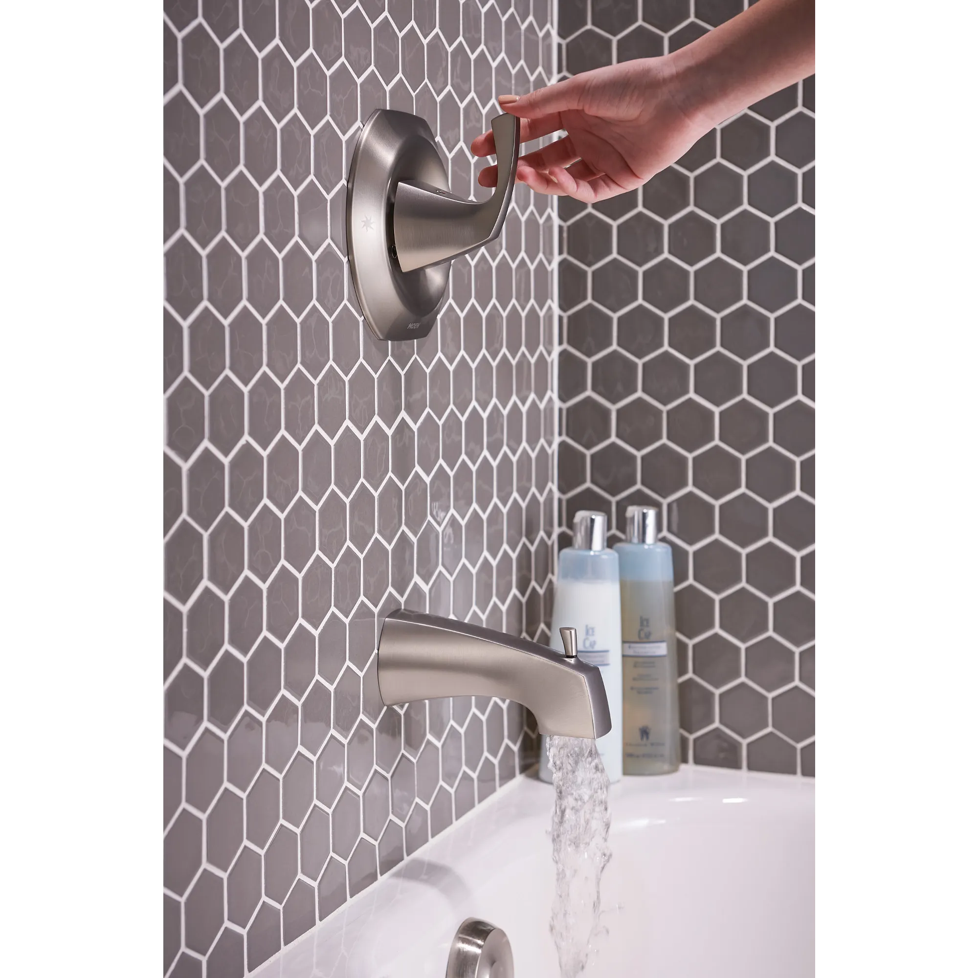 Lindor Posi-Temp(r) Tub/Shower - Image 10