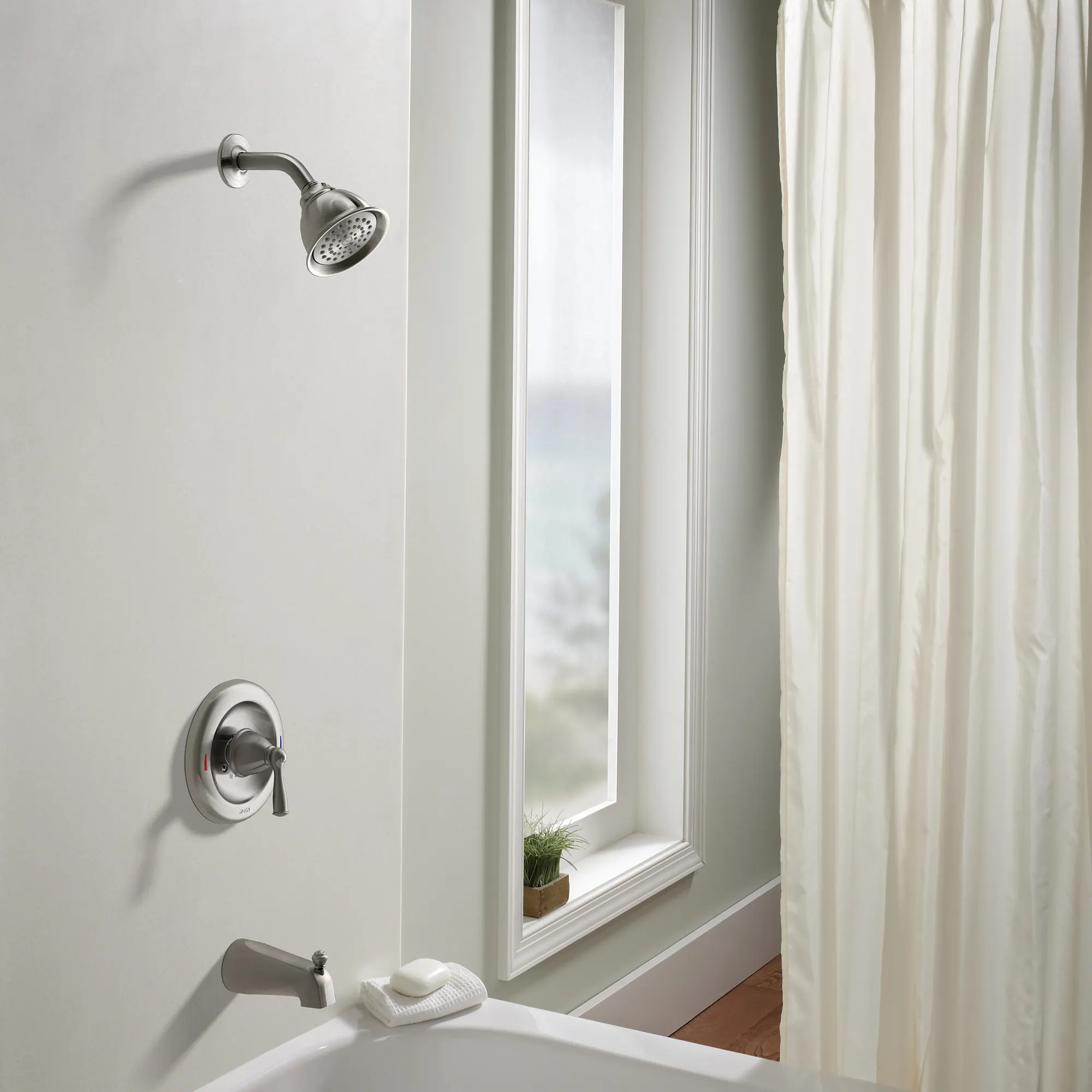 Banbury Spot resist brushed nickel Posi-Temp(R) tub/shower - Image 2