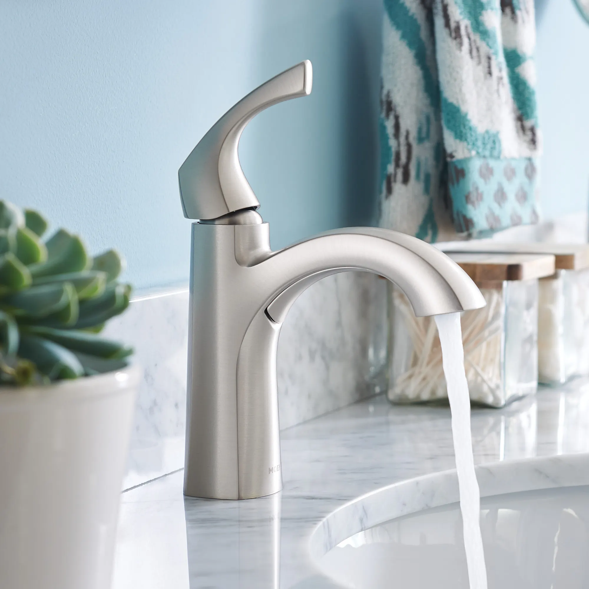 Lindor One-handle Bathroom Sink Faucet - Image 13