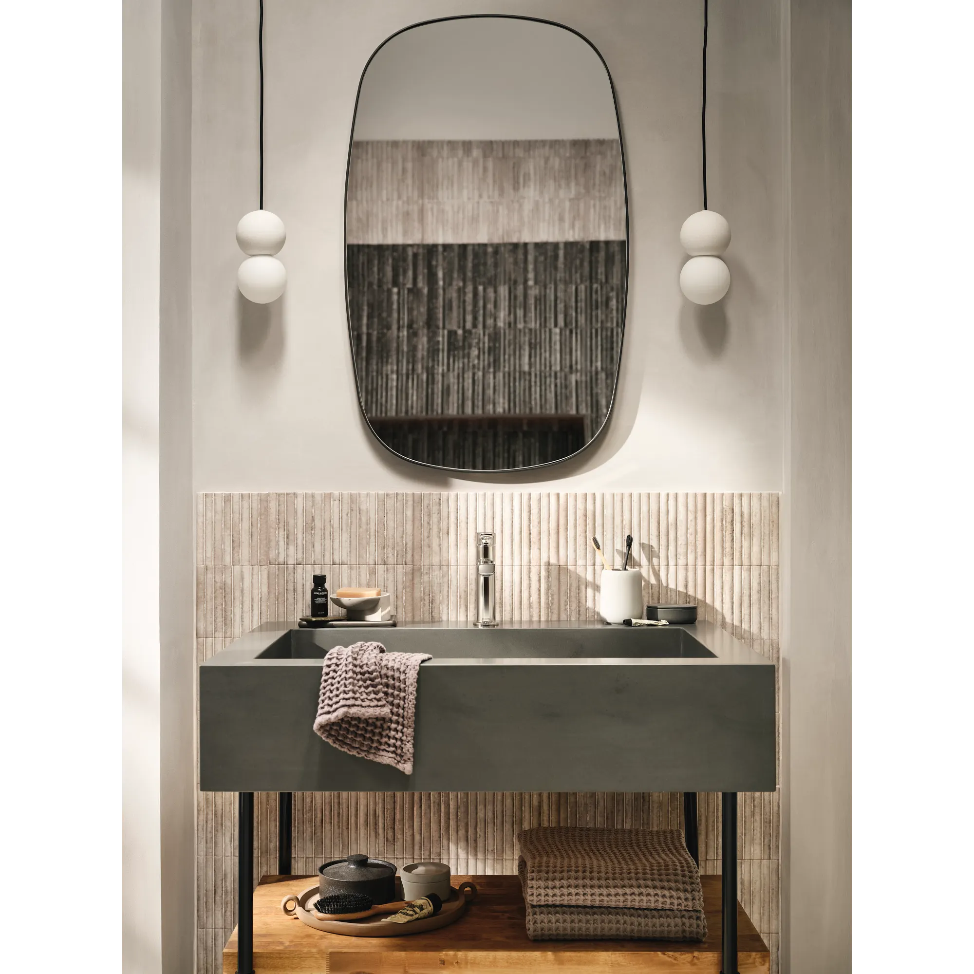 Rinza One-handle Bathroom Sink Faucet - Image 17