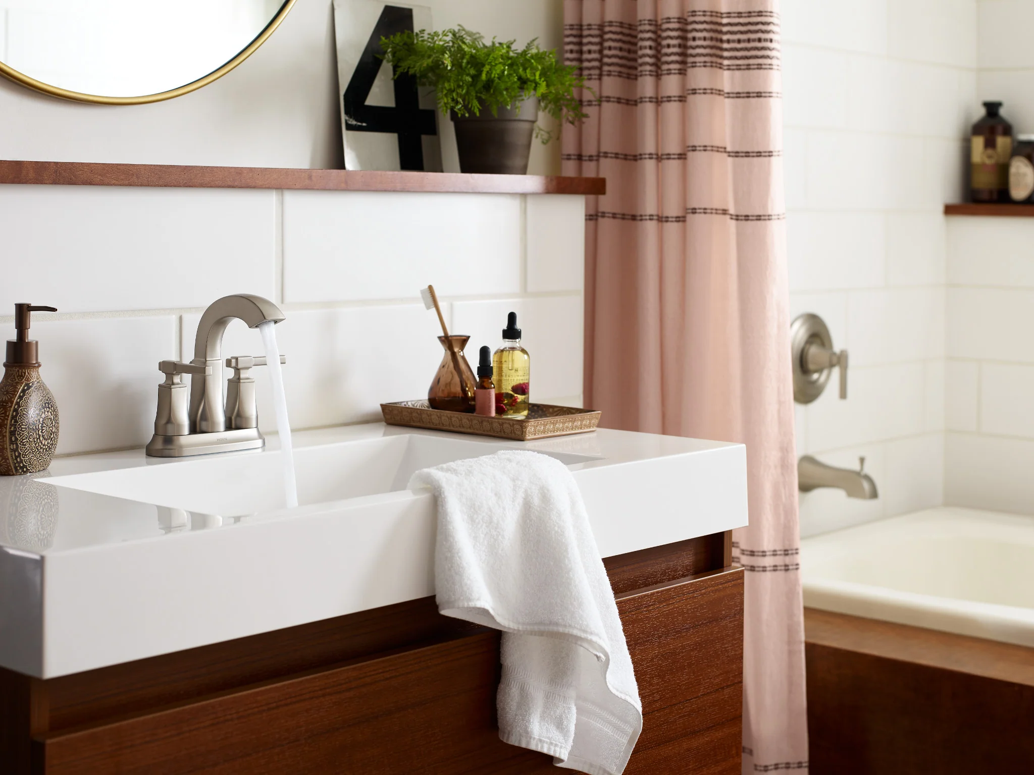 Ayda Two-handle Centerset Bathroom Sink Faucet - Image 5