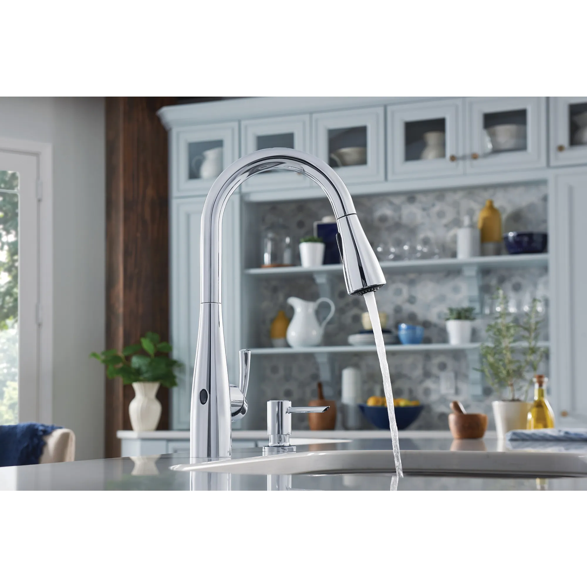 Essie MotionSense Wave One-Handle Pulldown Touchless Kitchen Faucet - Image 5