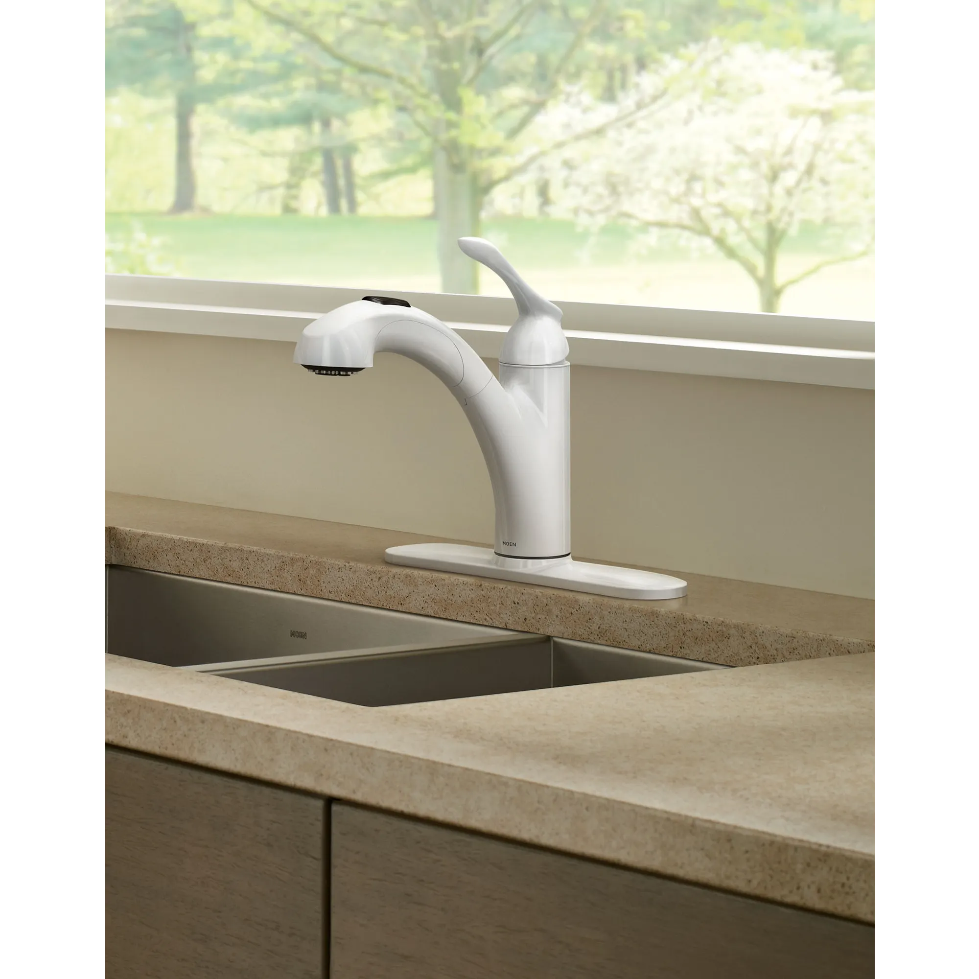 Banbury One-Handle Pullout Kitchen Faucet - Image 13