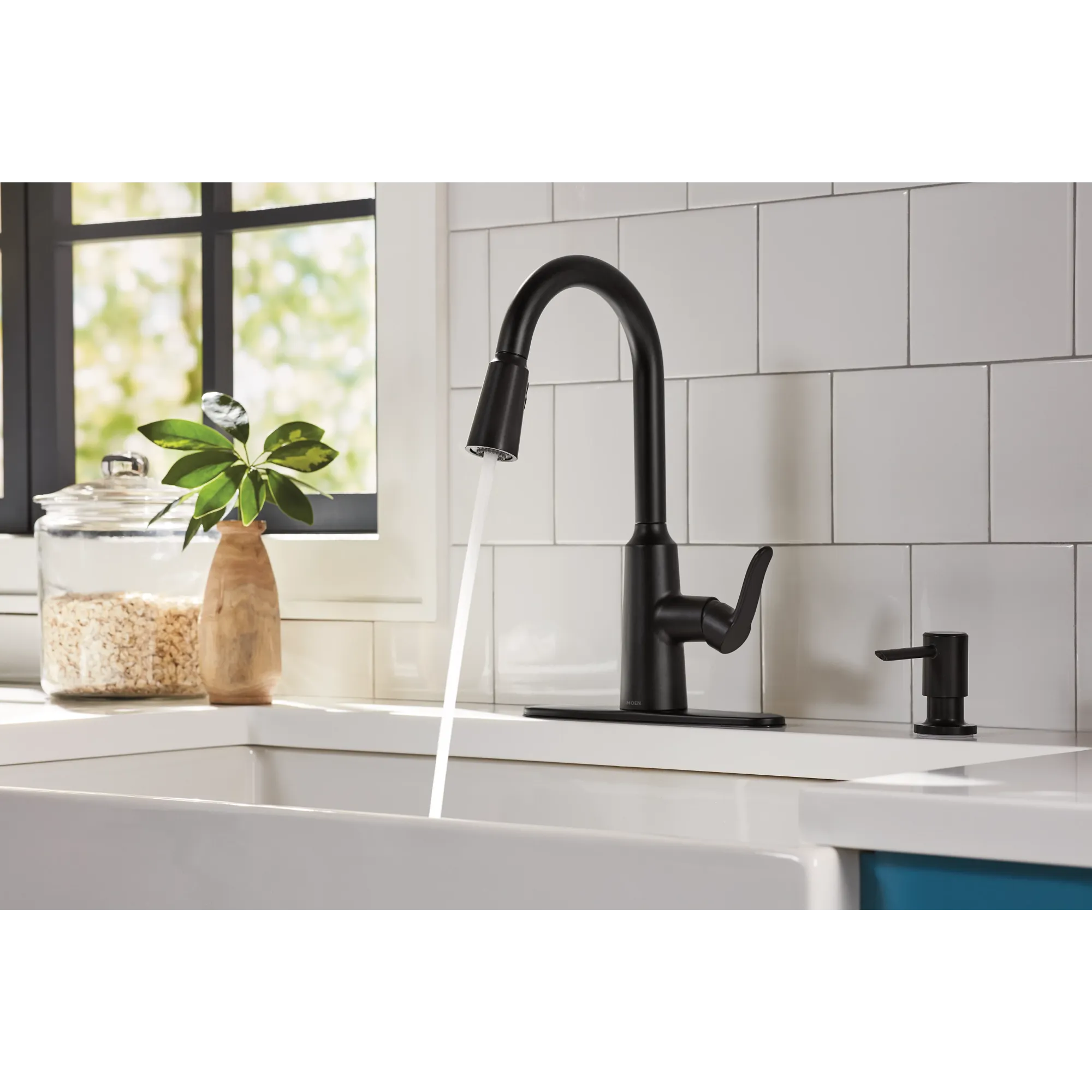Edwyn One-Handle High Arc Pulldown Kitchen Faucet - Image 17