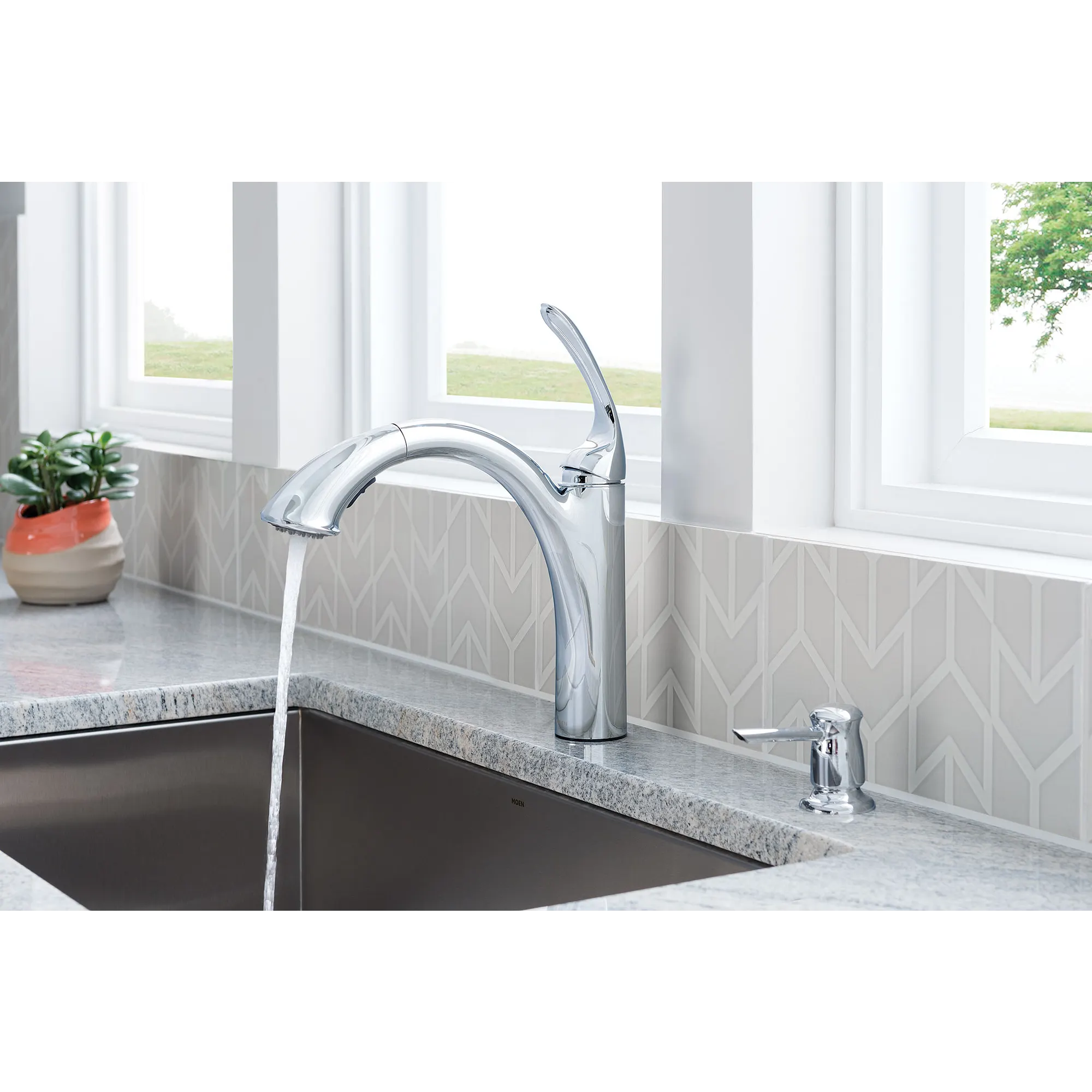 Kinzel Chrome one-handle low arc pullout kitchen faucet - Image 12