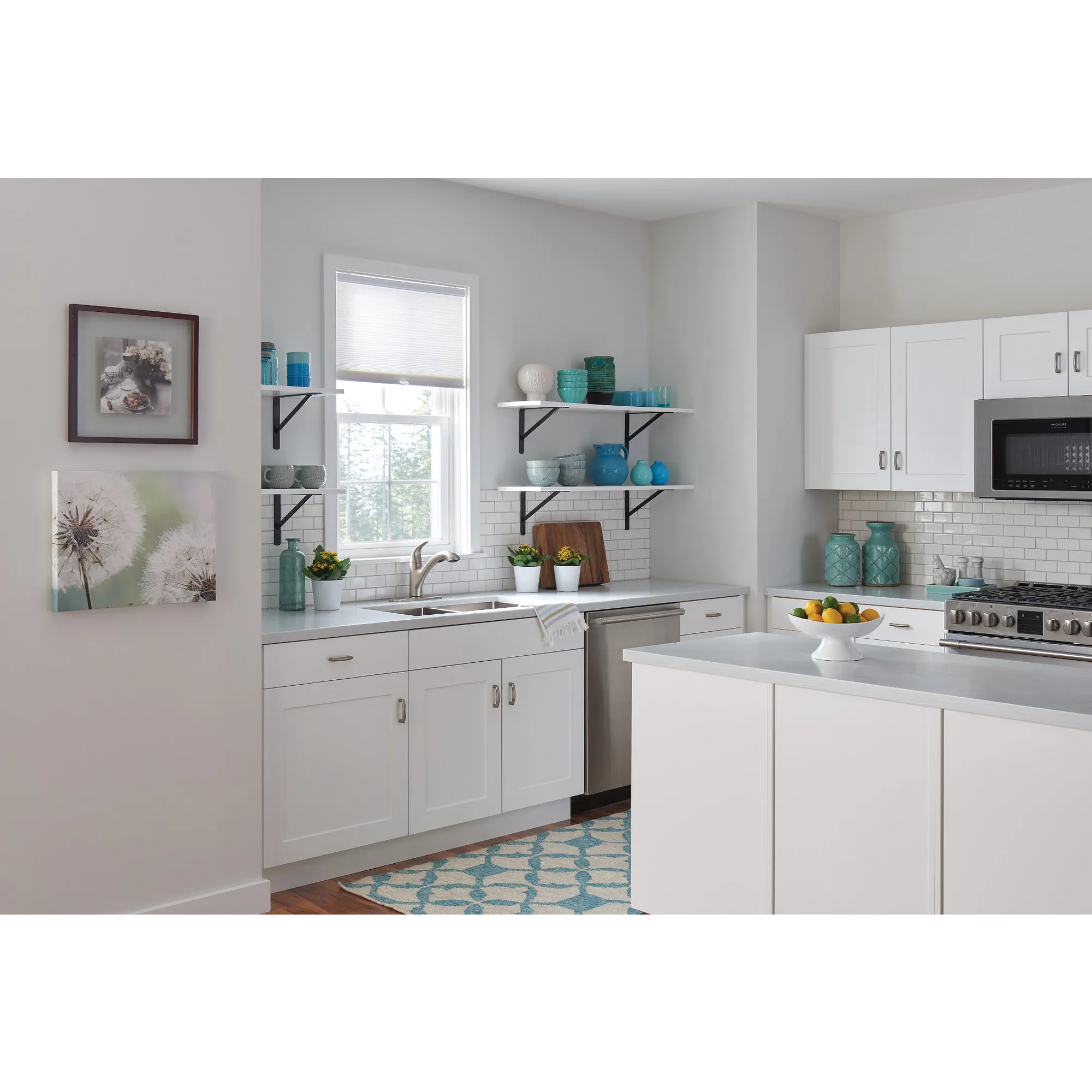 Medina One-Handle Pullout Kitchen Faucet - Image 31