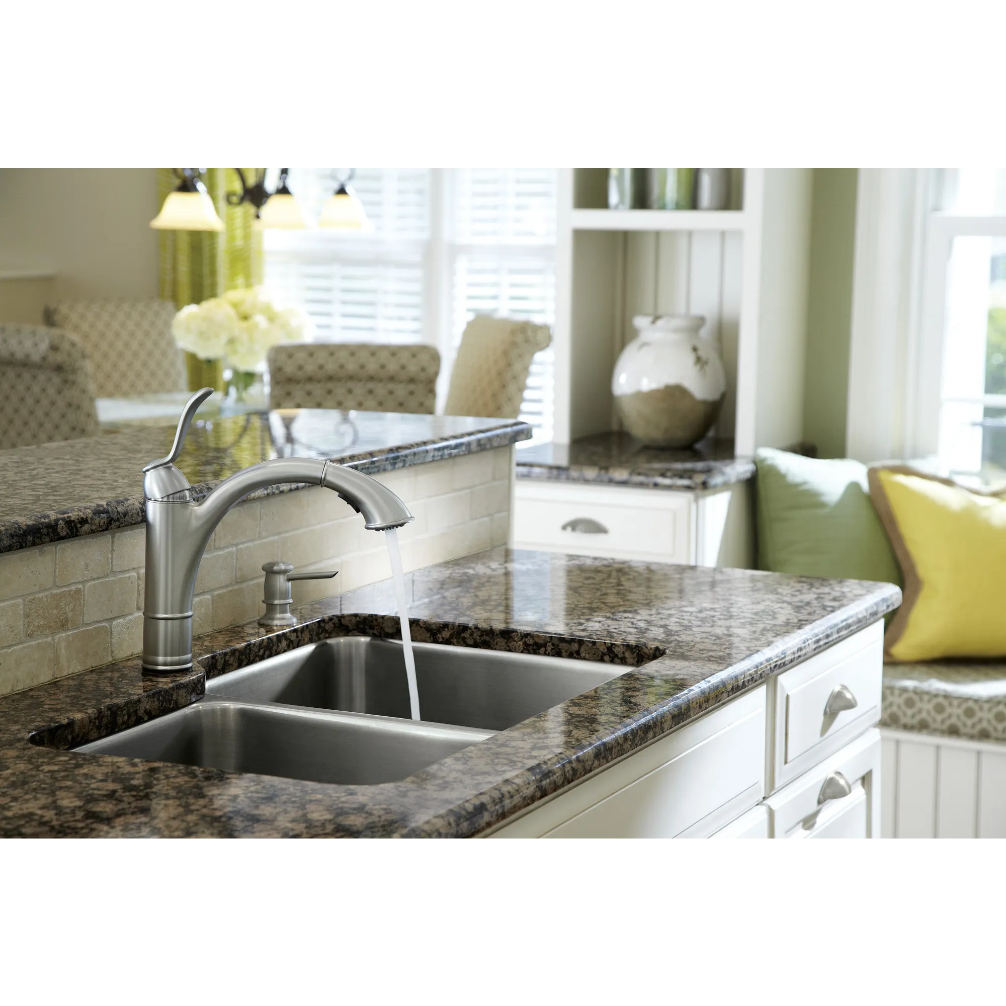 Walden Chrome One-Handle Low Arc Pullout Kitchen Faucet - Image 11