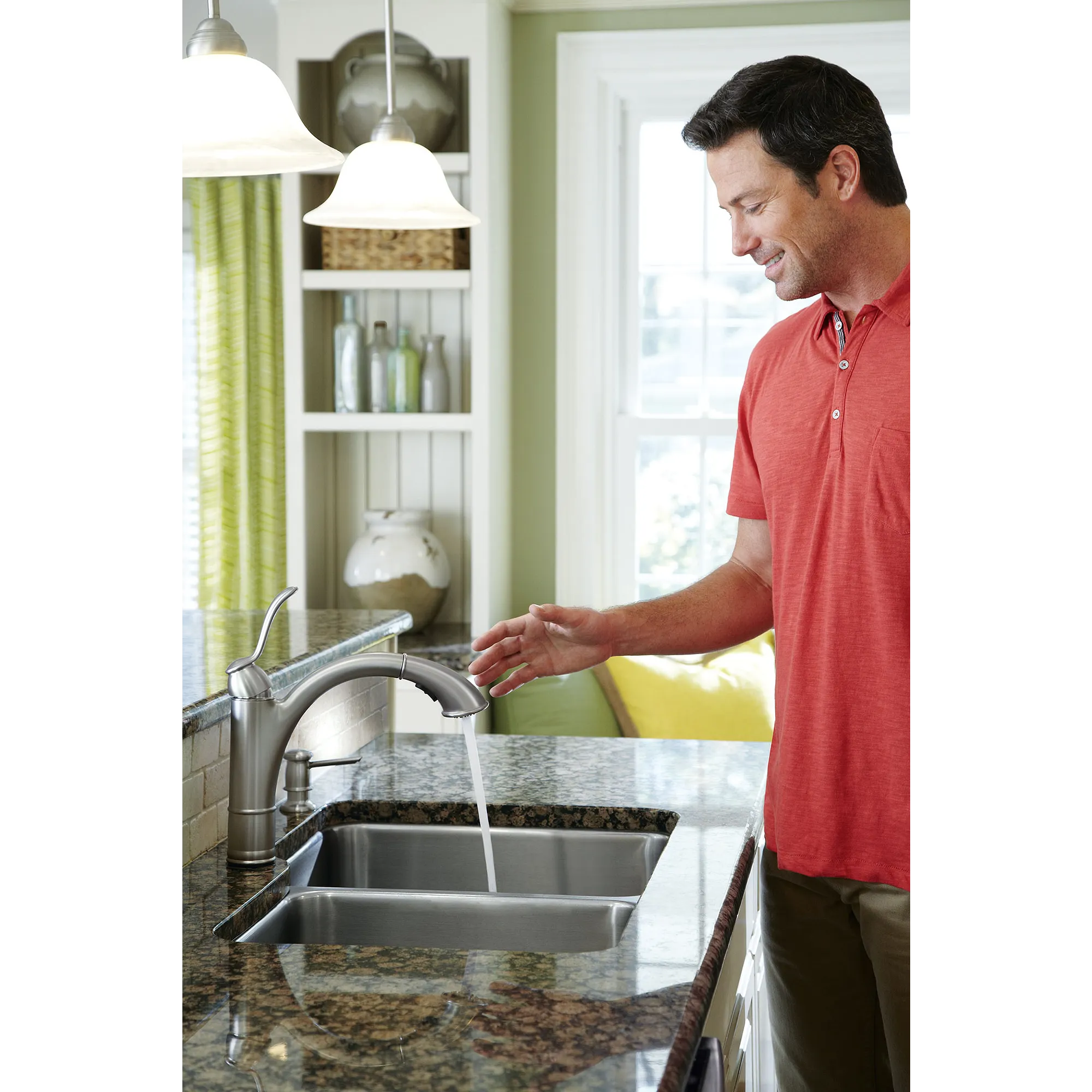 Walden Chrome One-Handle Low Arc Pullout Kitchen Faucet - Image 12