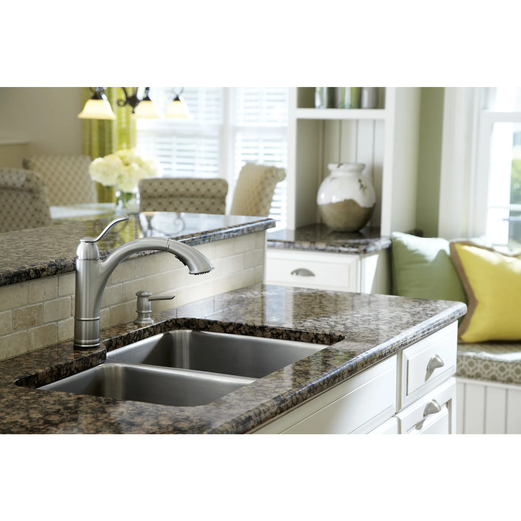 Walden Chrome One-Handle Low Arc Pullout Kitchen Faucet - Image 8