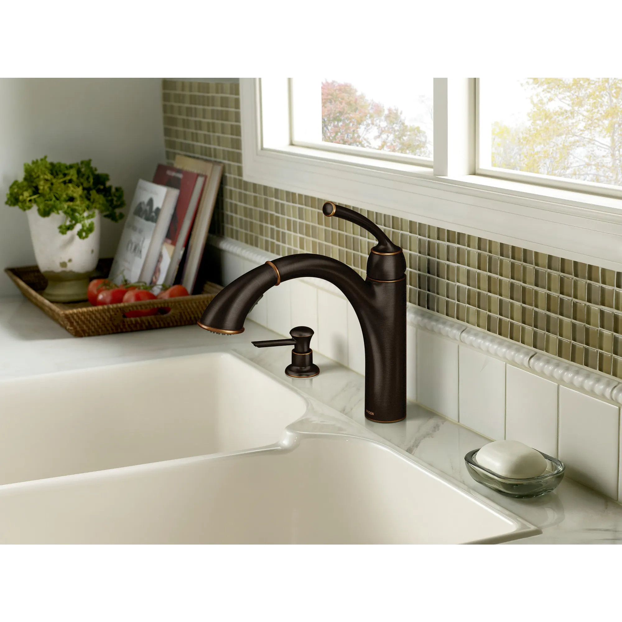 Sullivan Mediterranean Bronze One-Handle Pullout Kitchen Faucet - Image 5