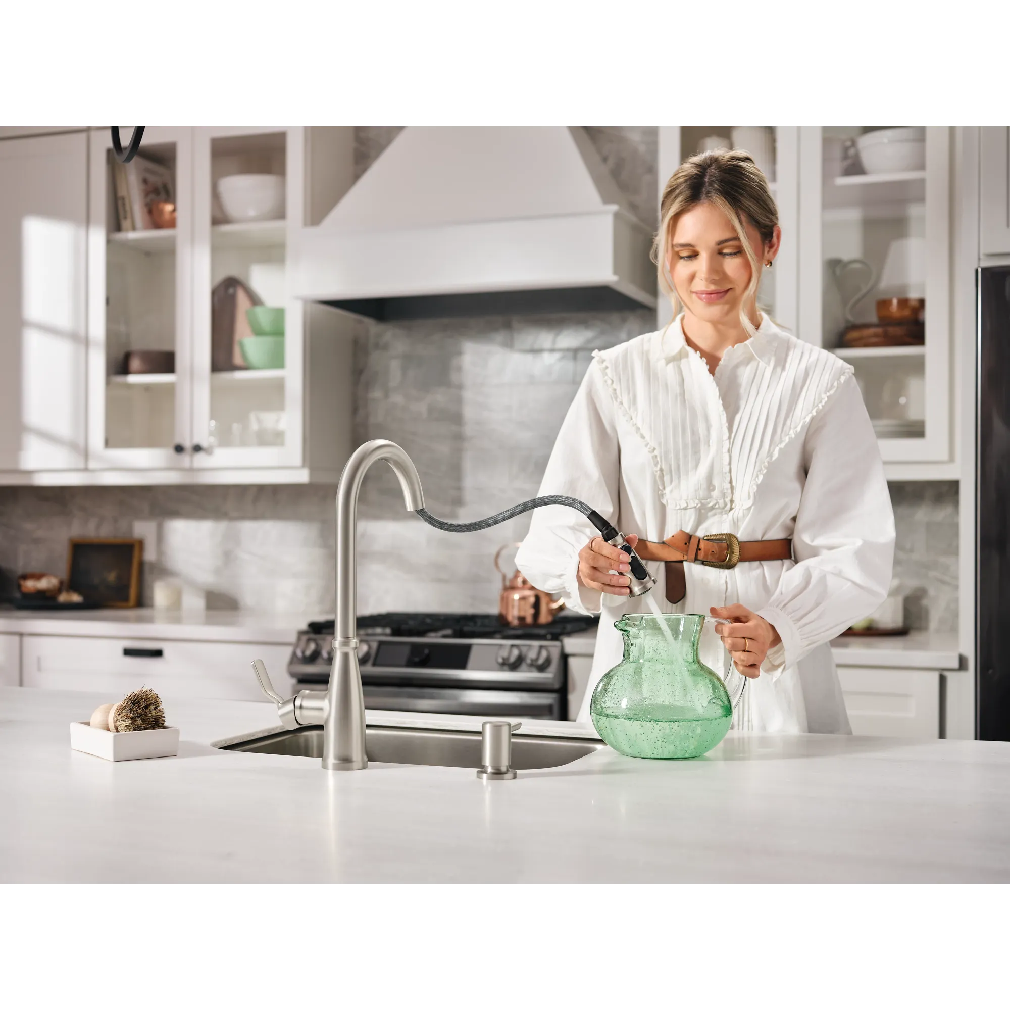 Nolia One-Handle High Arc Pulldown Kitchen Faucet - Image 25