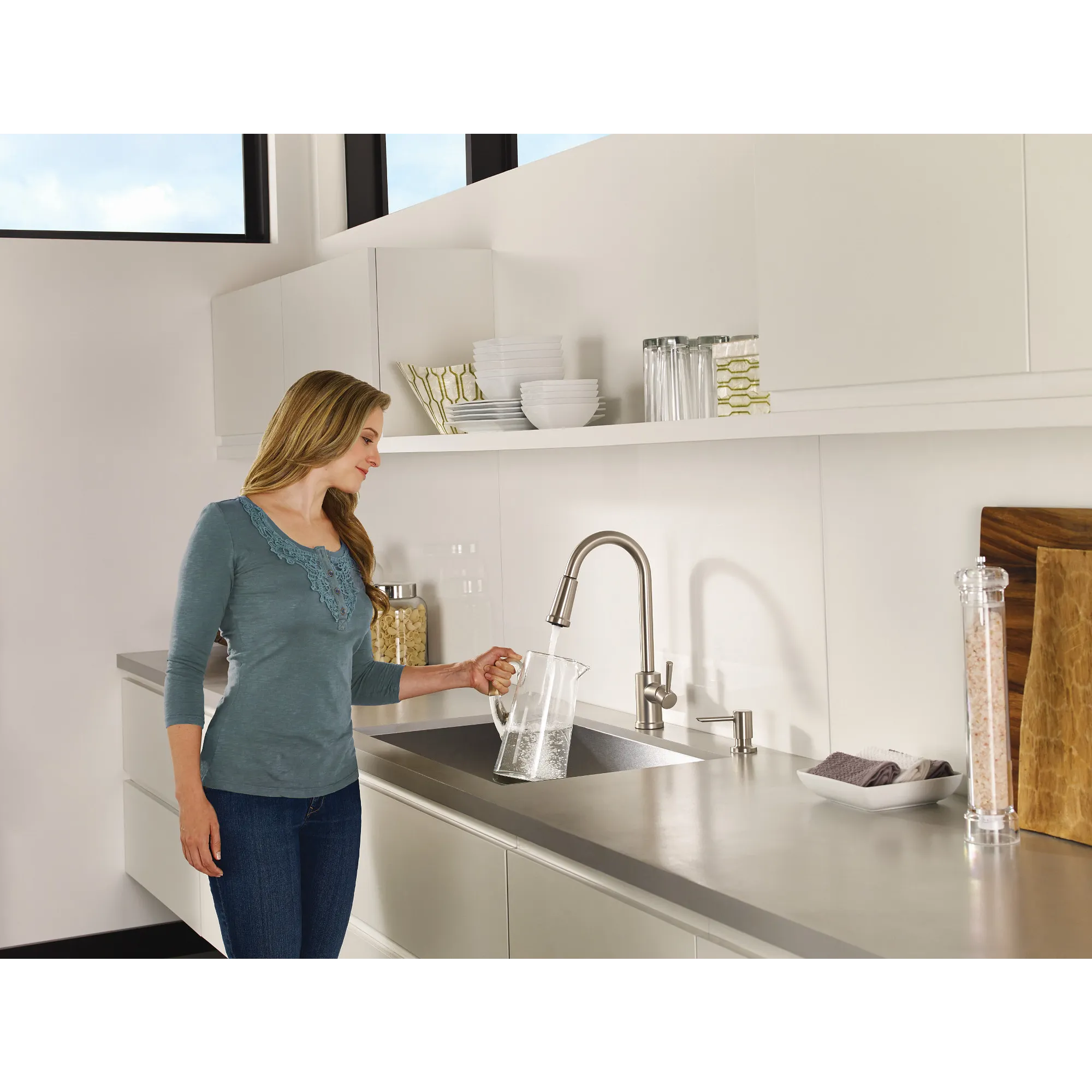 Indi One-Handle Pulldown Kitchen Faucet - Image 29