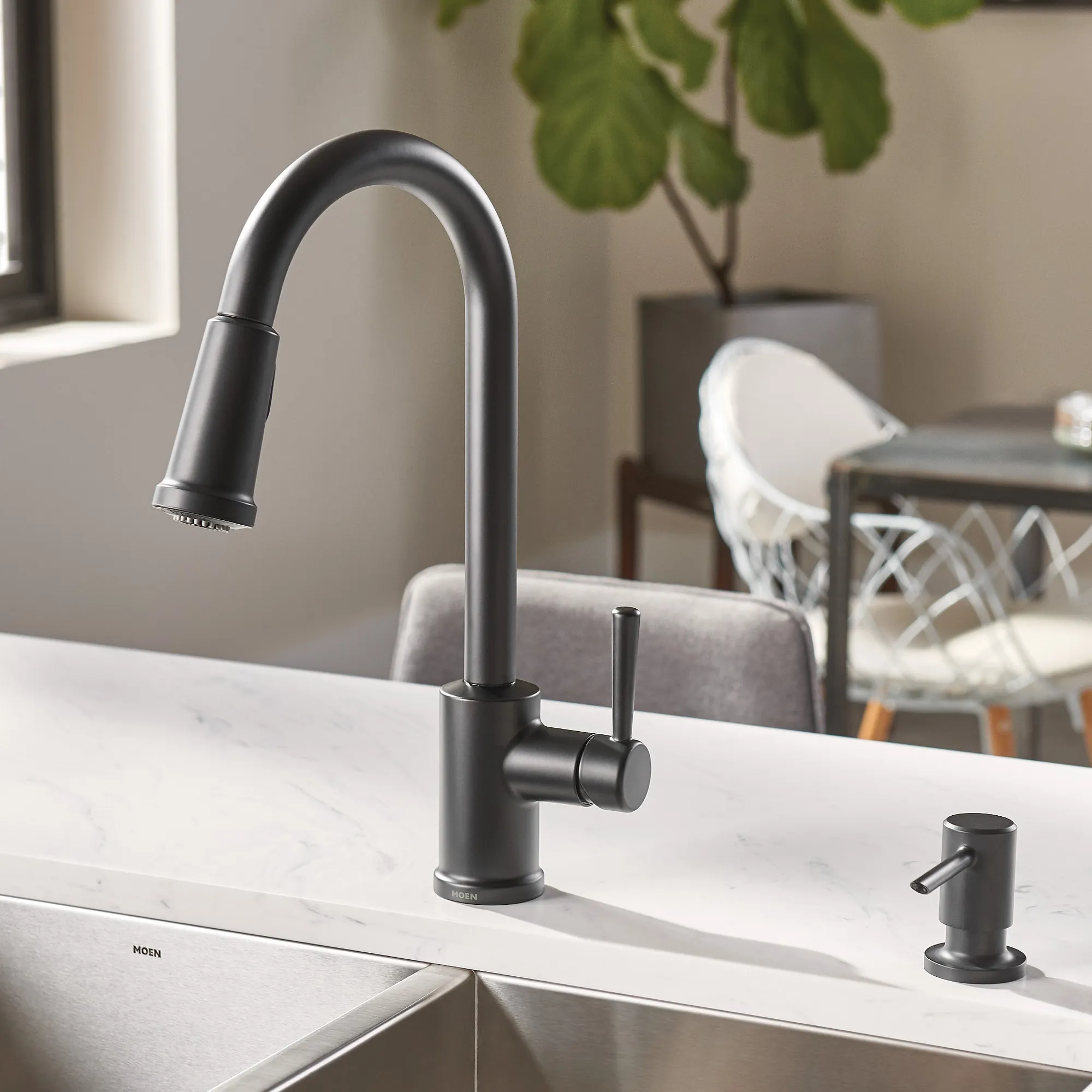 Indi One-Handle Pulldown Kitchen Faucet - Image 6
