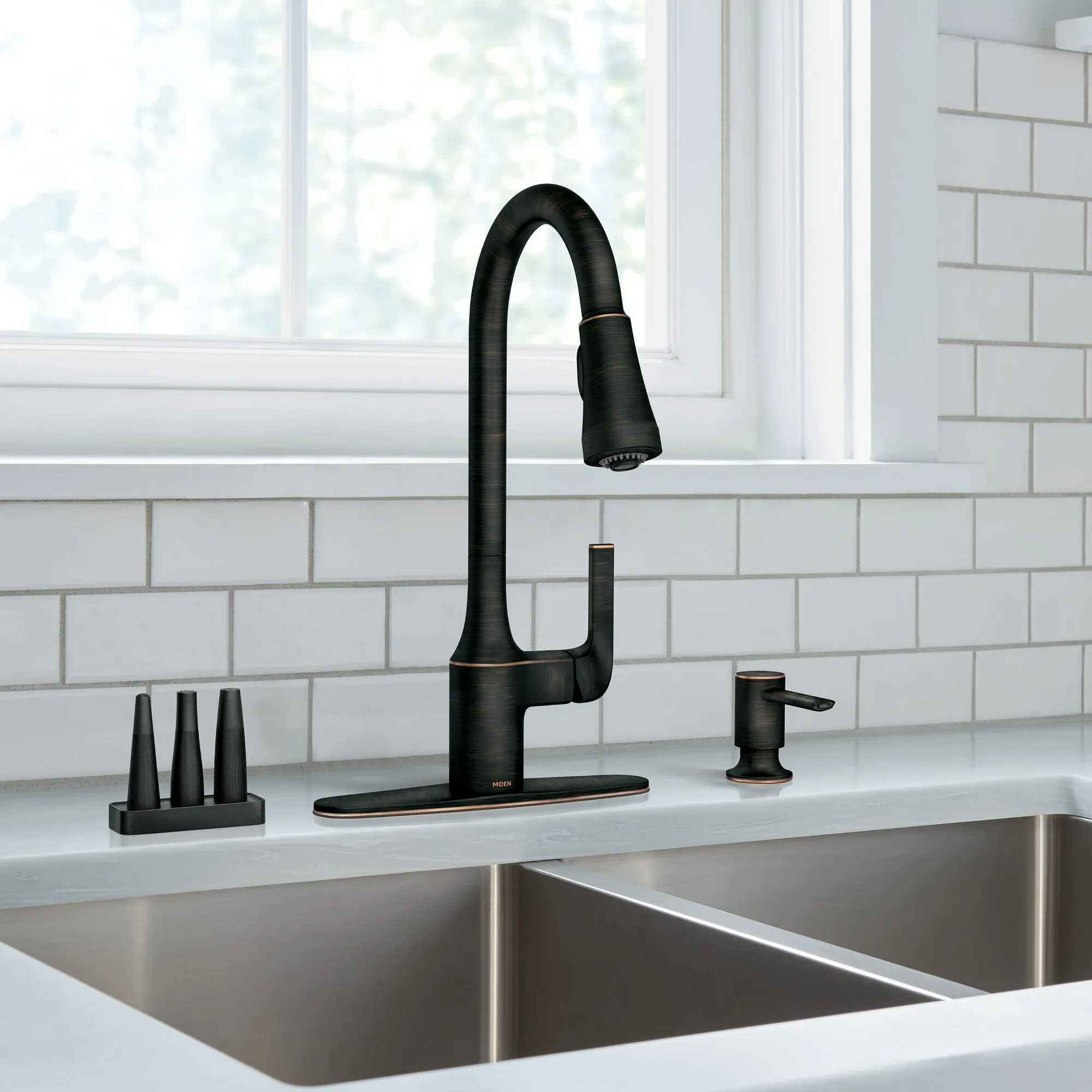 Milton Pulldown Kitchen Faucet with Bottle Cleaning Attachments - Image 12