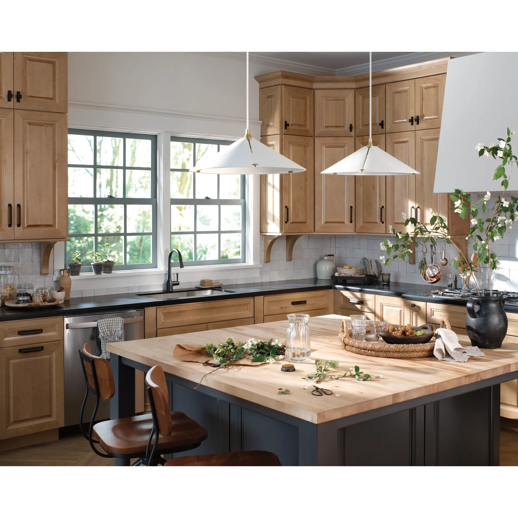 Adler MotionSense Wave One-Handle Pulldown Touchless Kitchen Faucet - Image 27