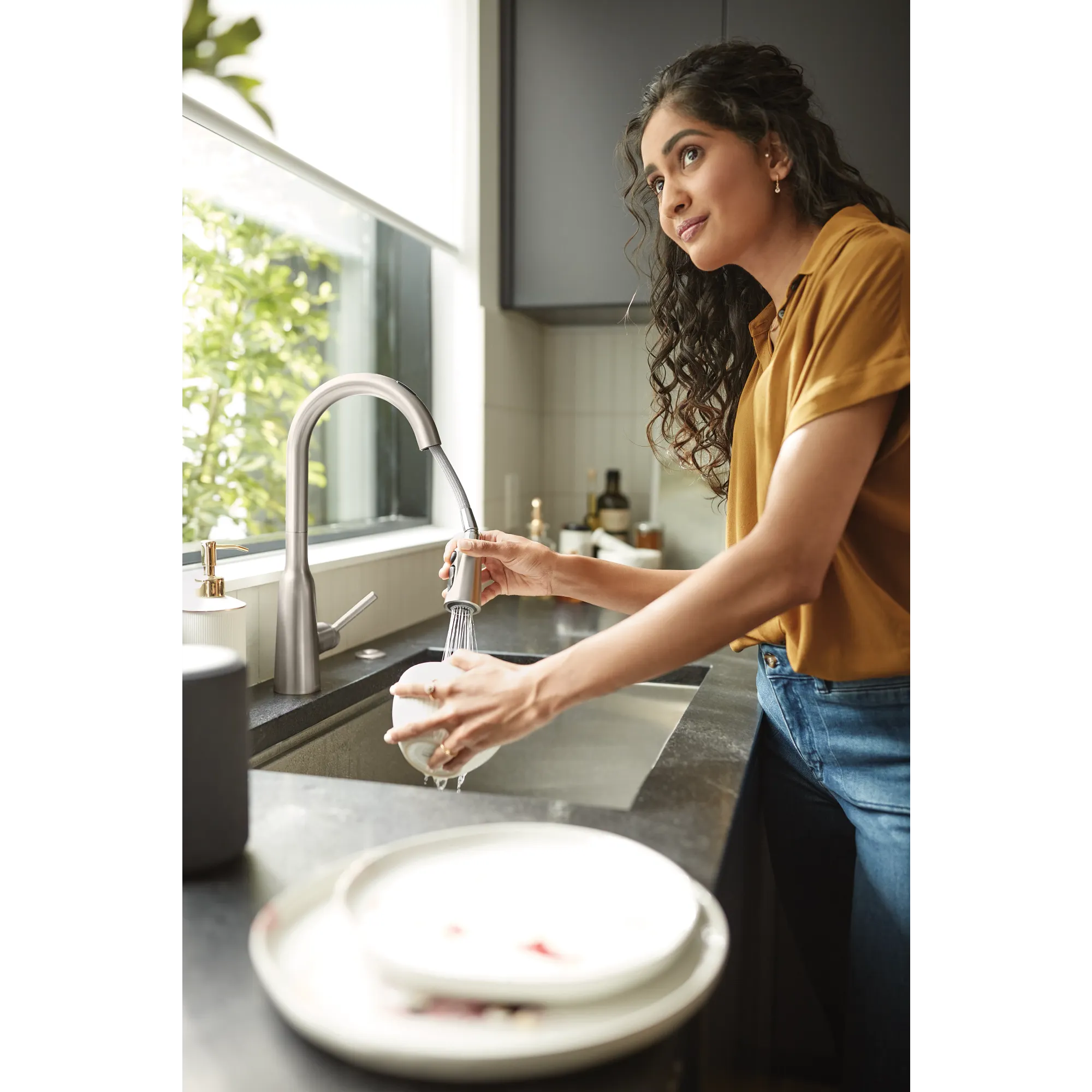Zyla Smart Pulldown Touchless Kitchen Faucet - Image 7