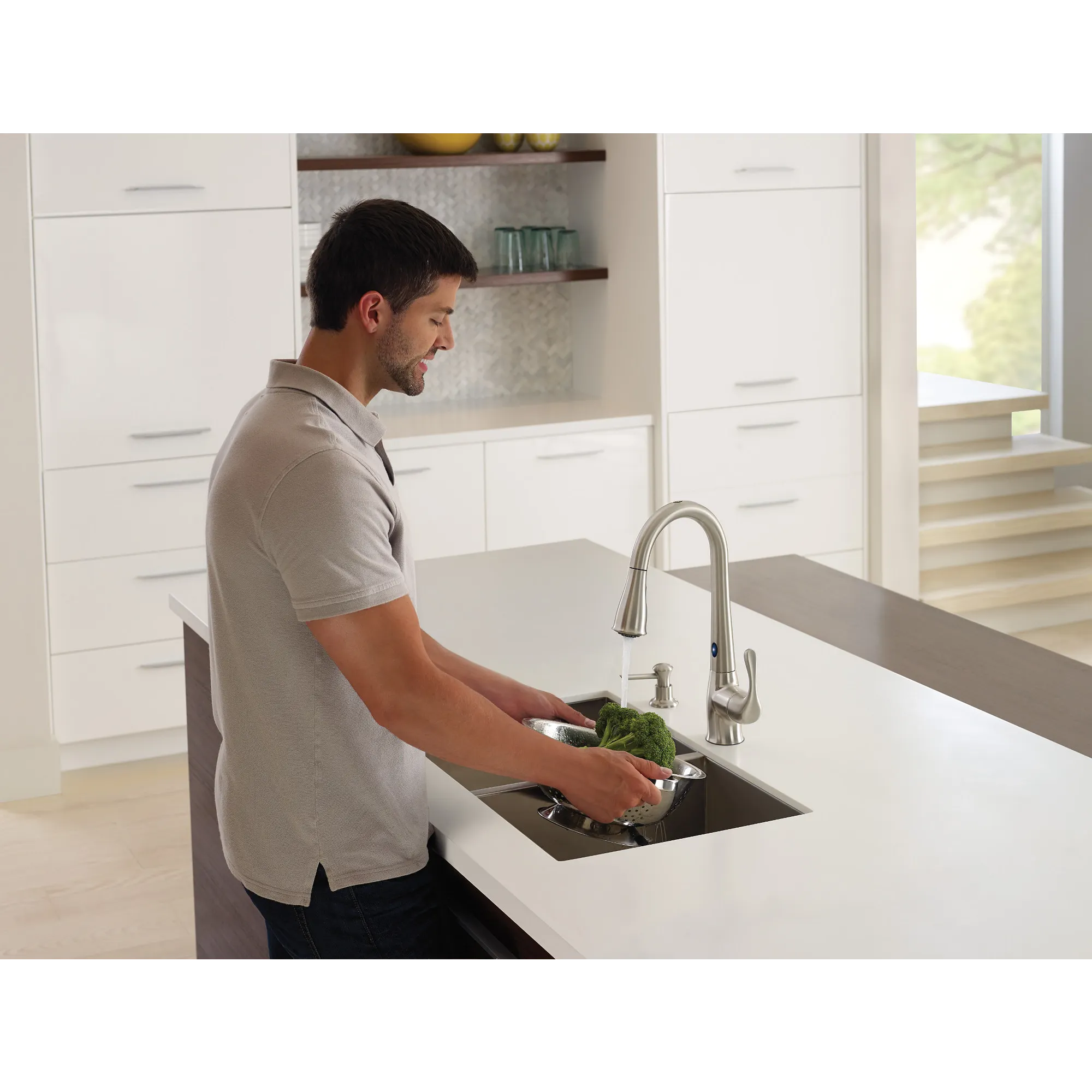 Ridgedale Spot Resist Stainless One-Handle High Arc Pulldown Kitchen Faucet - Image 9