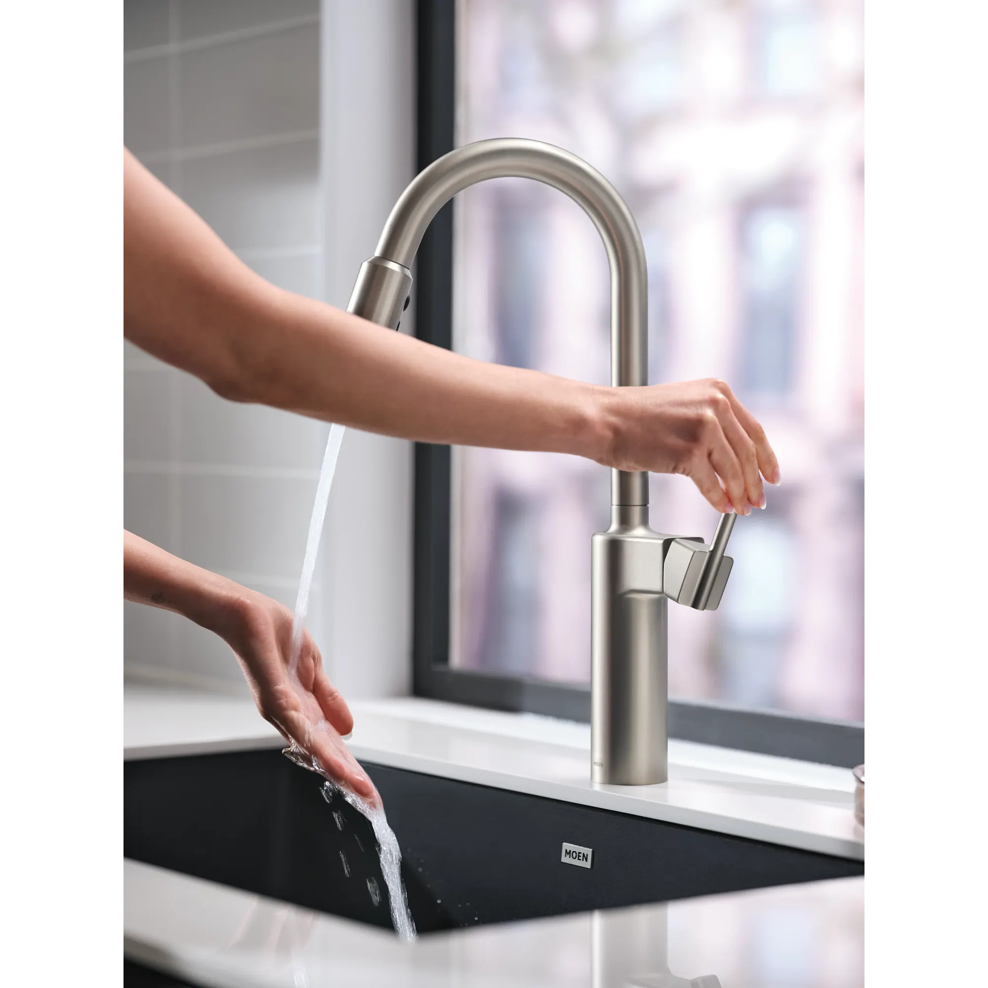 Inara One-handle High Arc Pulldown Kitchen Faucet - Image 25