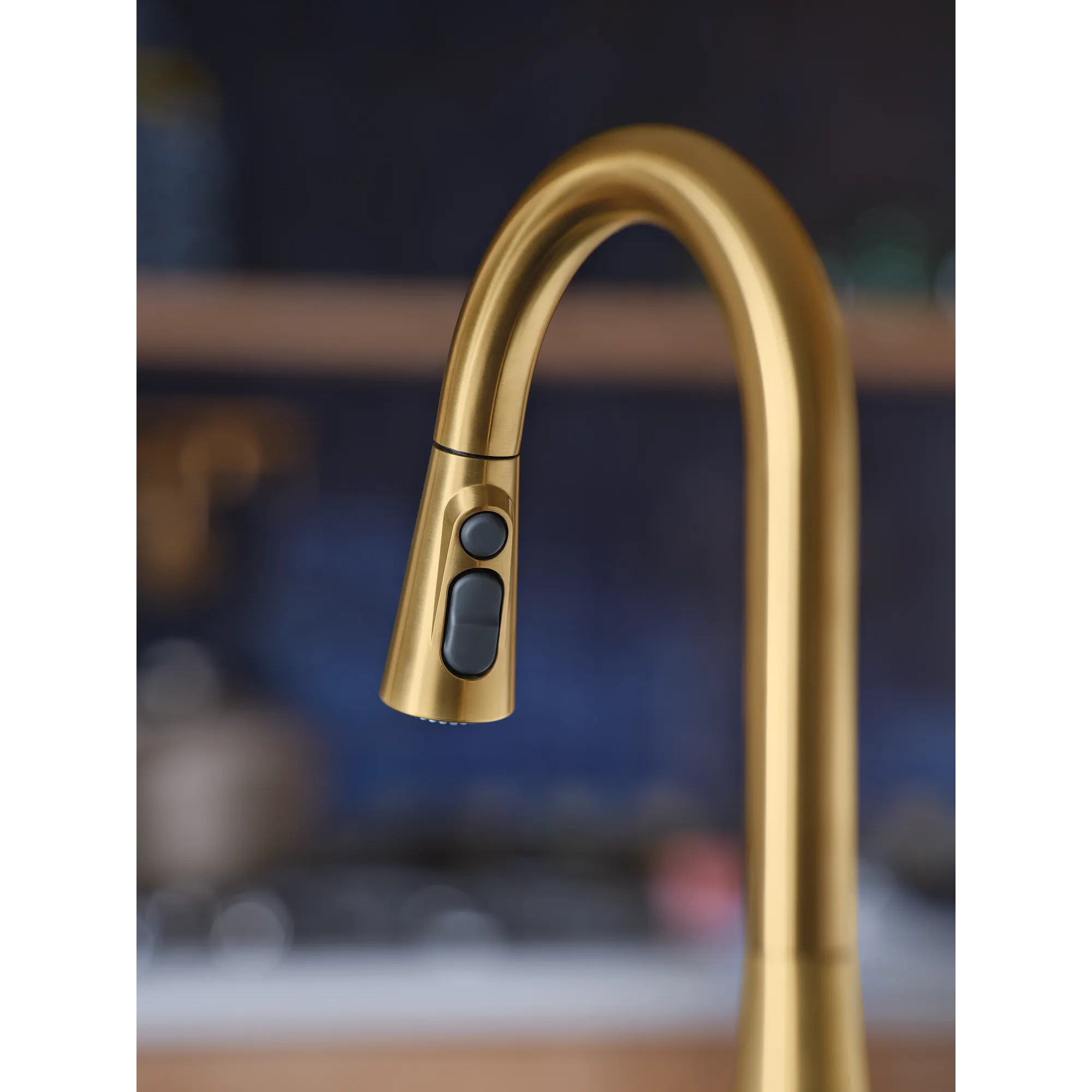 Maureen Chrome one-handle high arc pulldown kitchen faucet - Image 38
